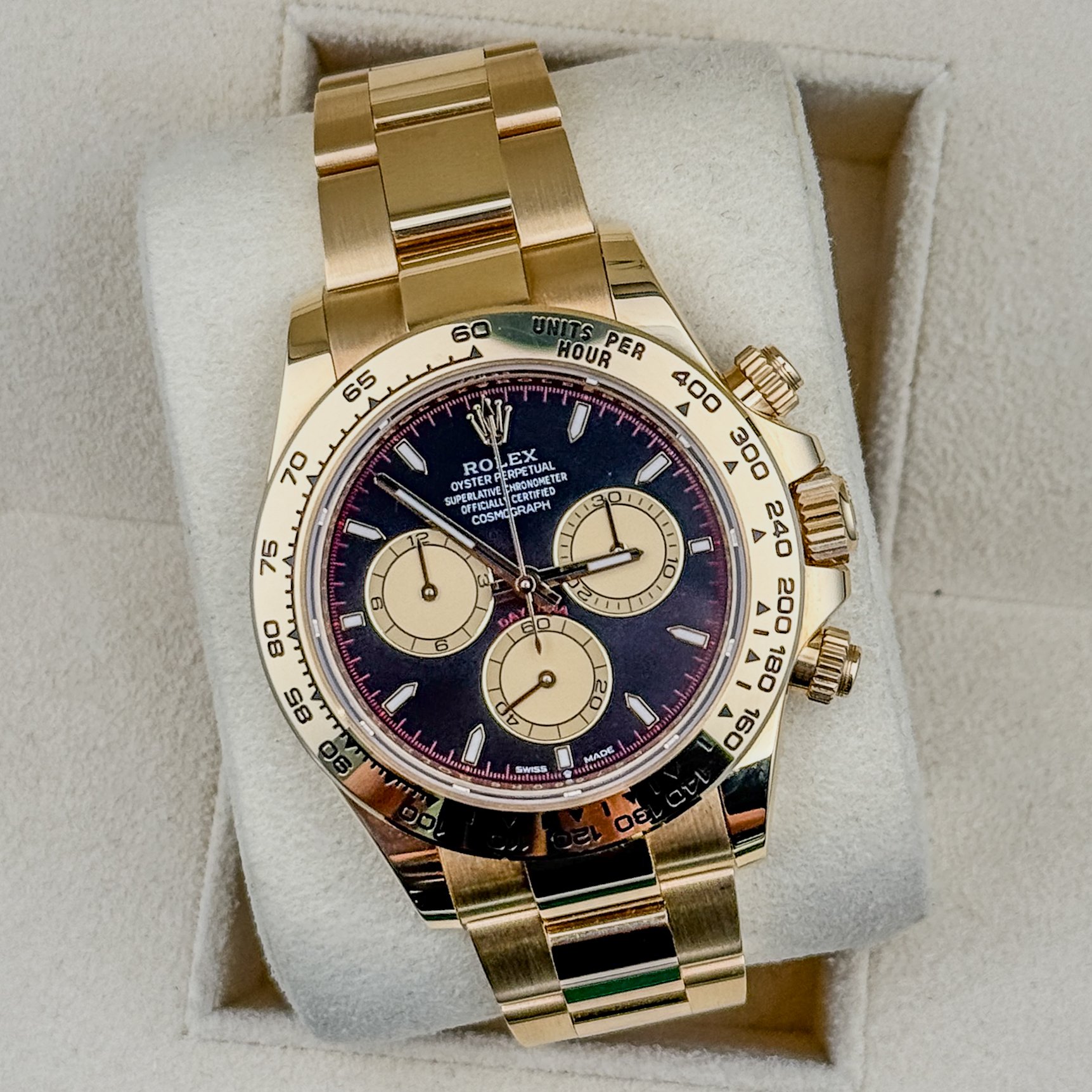 Rolex Daytona 18k Yellow Gold Black Dial 40mm 126508