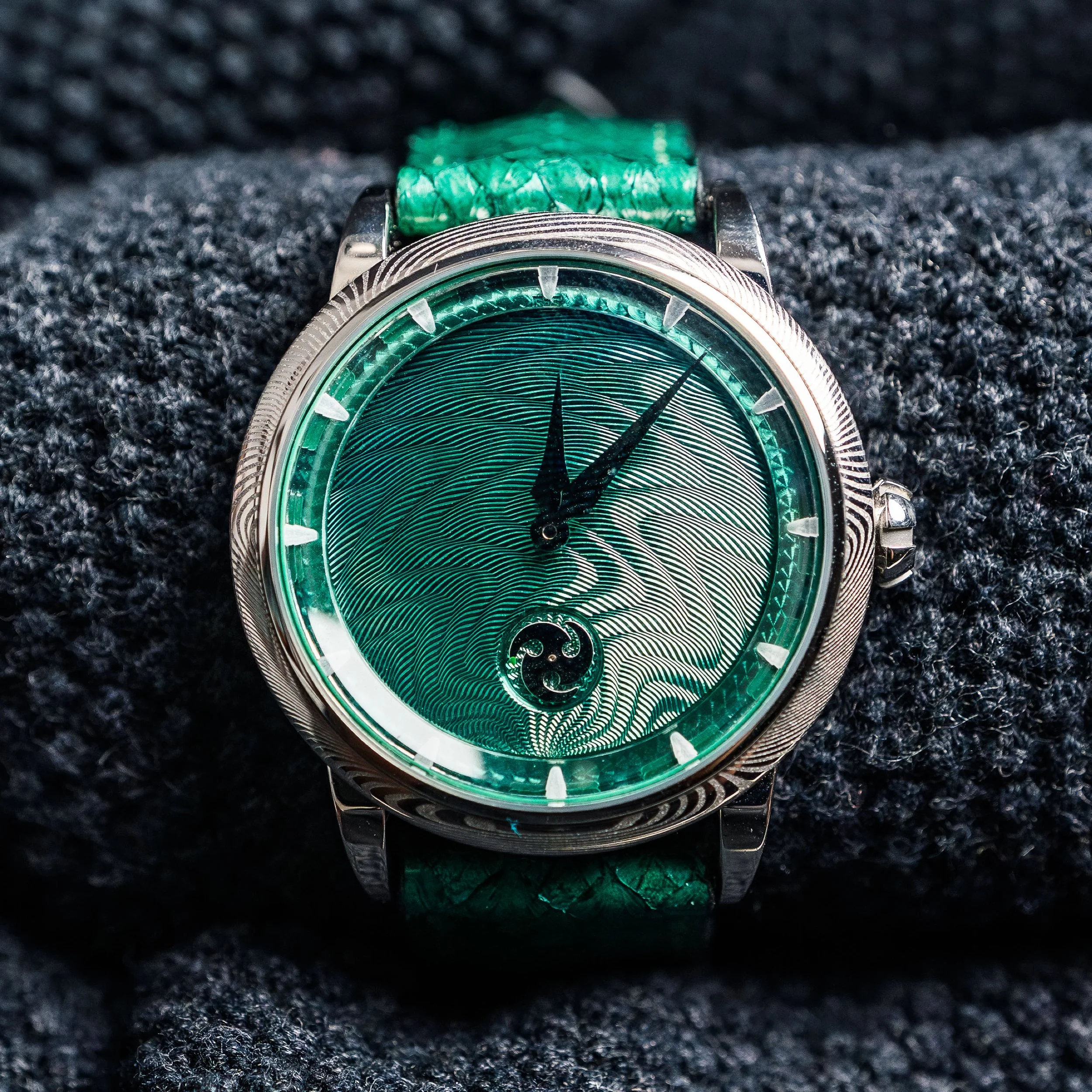 GoS Norrsken Northern Lights Guilloché Steel