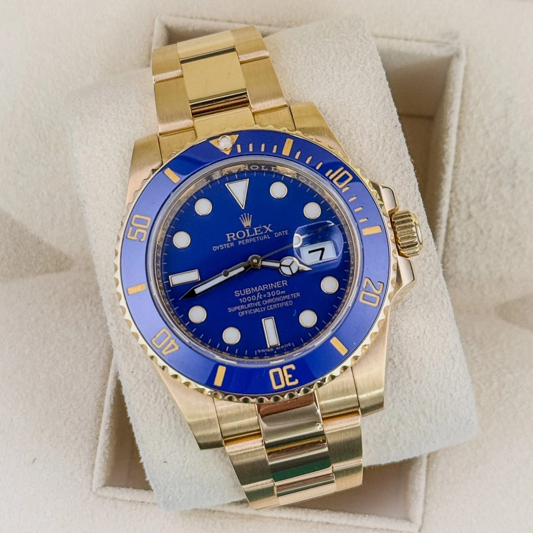 Rolex Submariner Date 18k Yellow Gold Blue Ceramic 40mm 116618LB