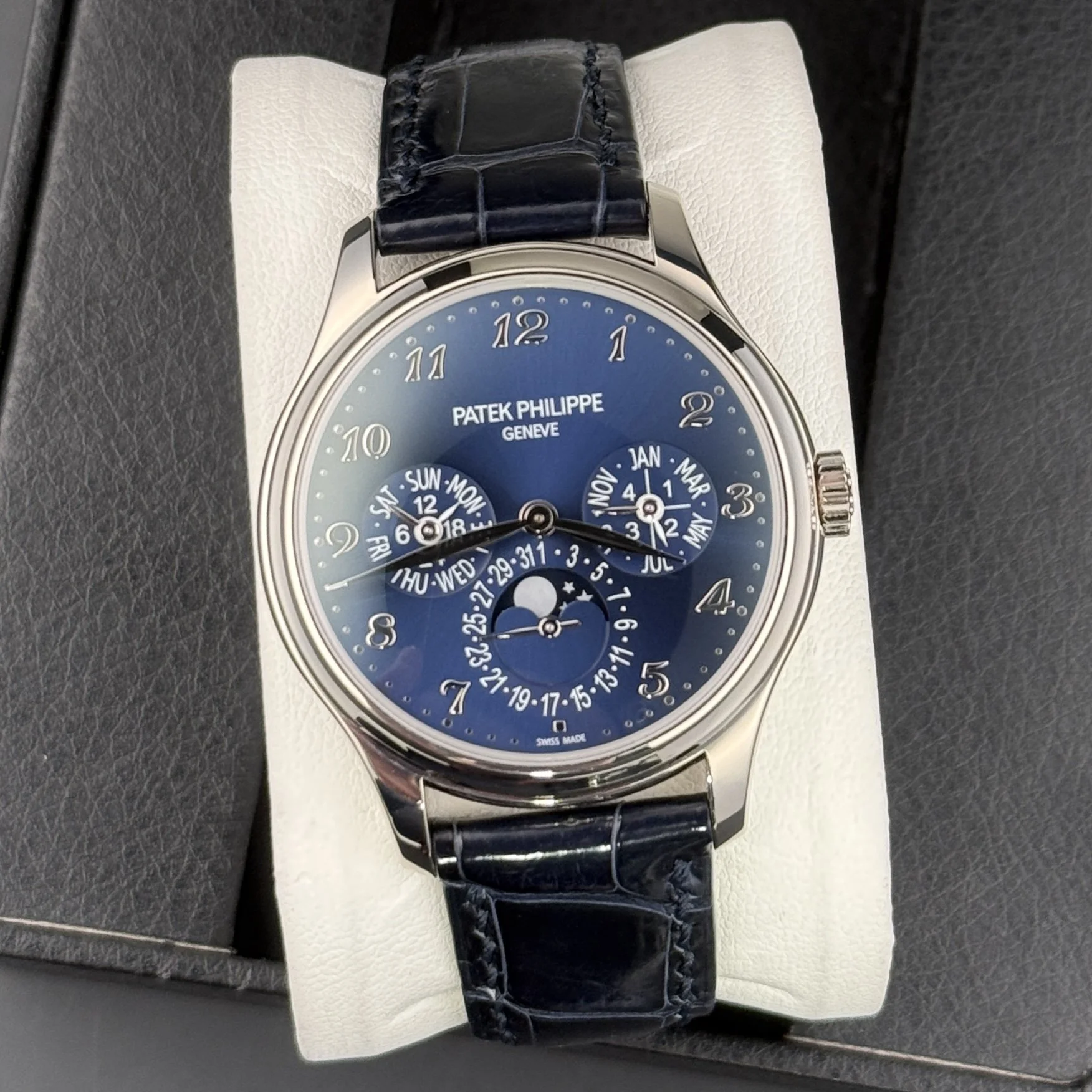 Patek Philippe Perpetual Calendar Royal Blue White Gold 39mm 5327G-001 Men’s Watch