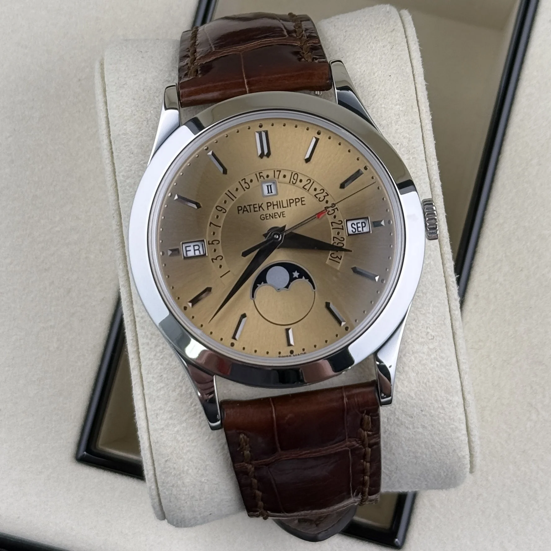 Patek Philippe Grand Complications Honey Brown Platinum 39.5mm 5496P-014