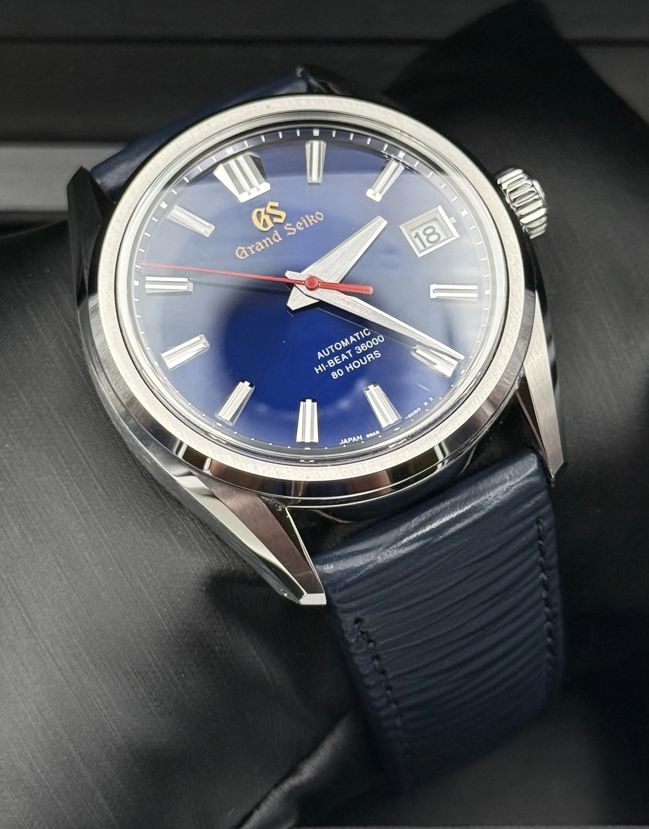 Grand Seiko Evolution 9 Collection SLGH003