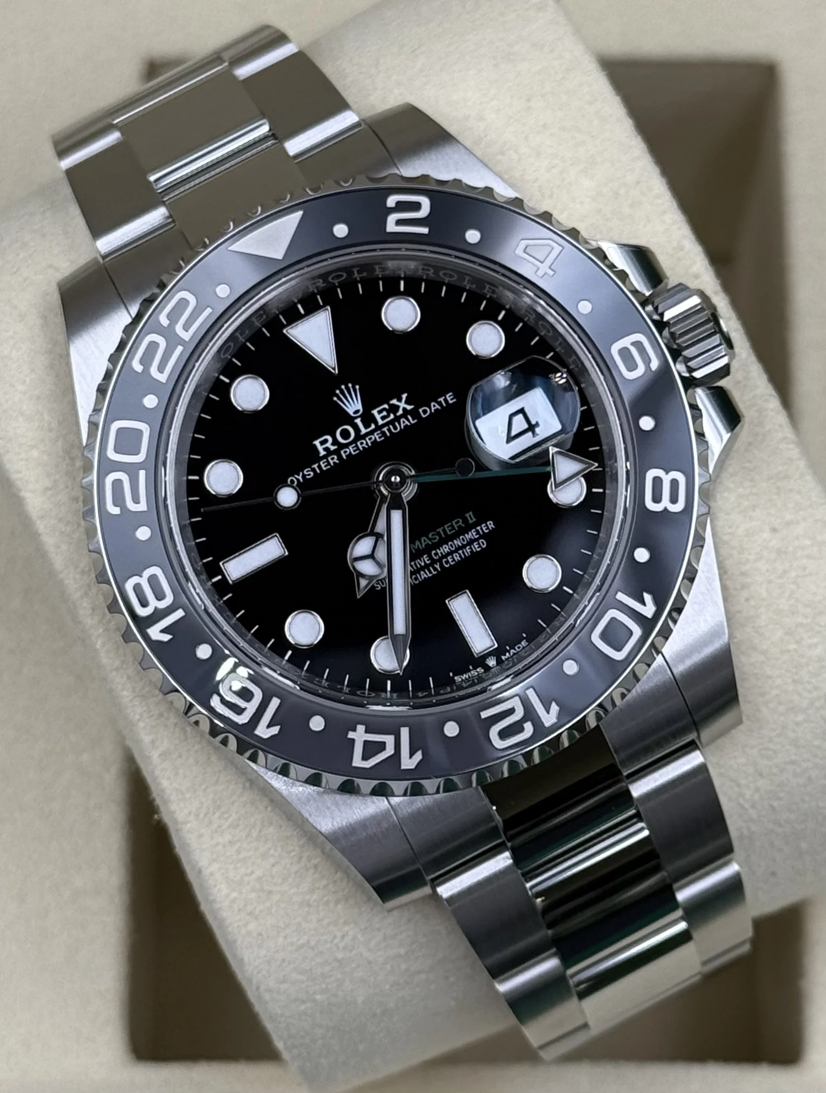 Rolex GMT Master II 126710 GRNR Oyster