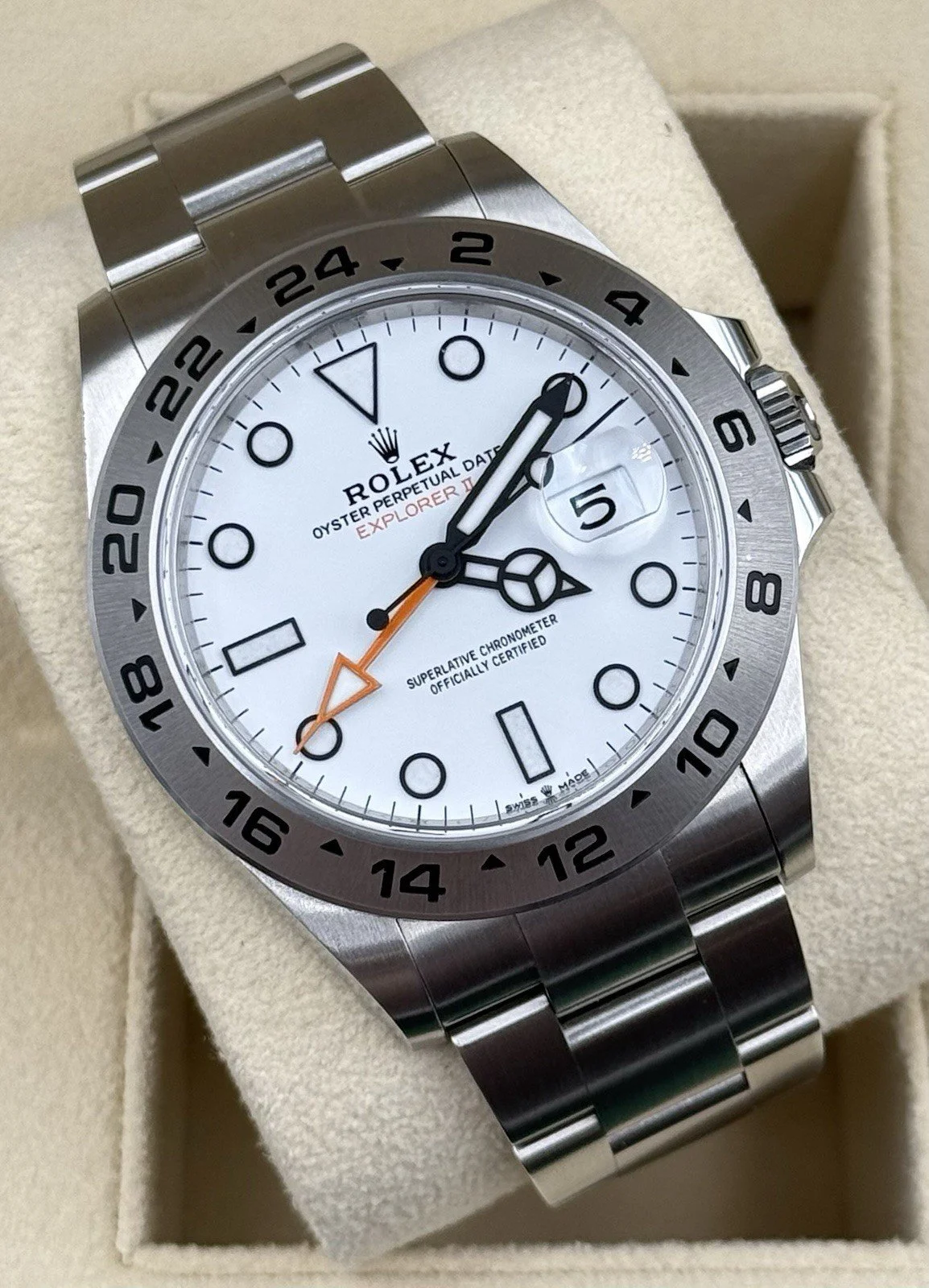 Rolex Explorer II 226570 " Polar "