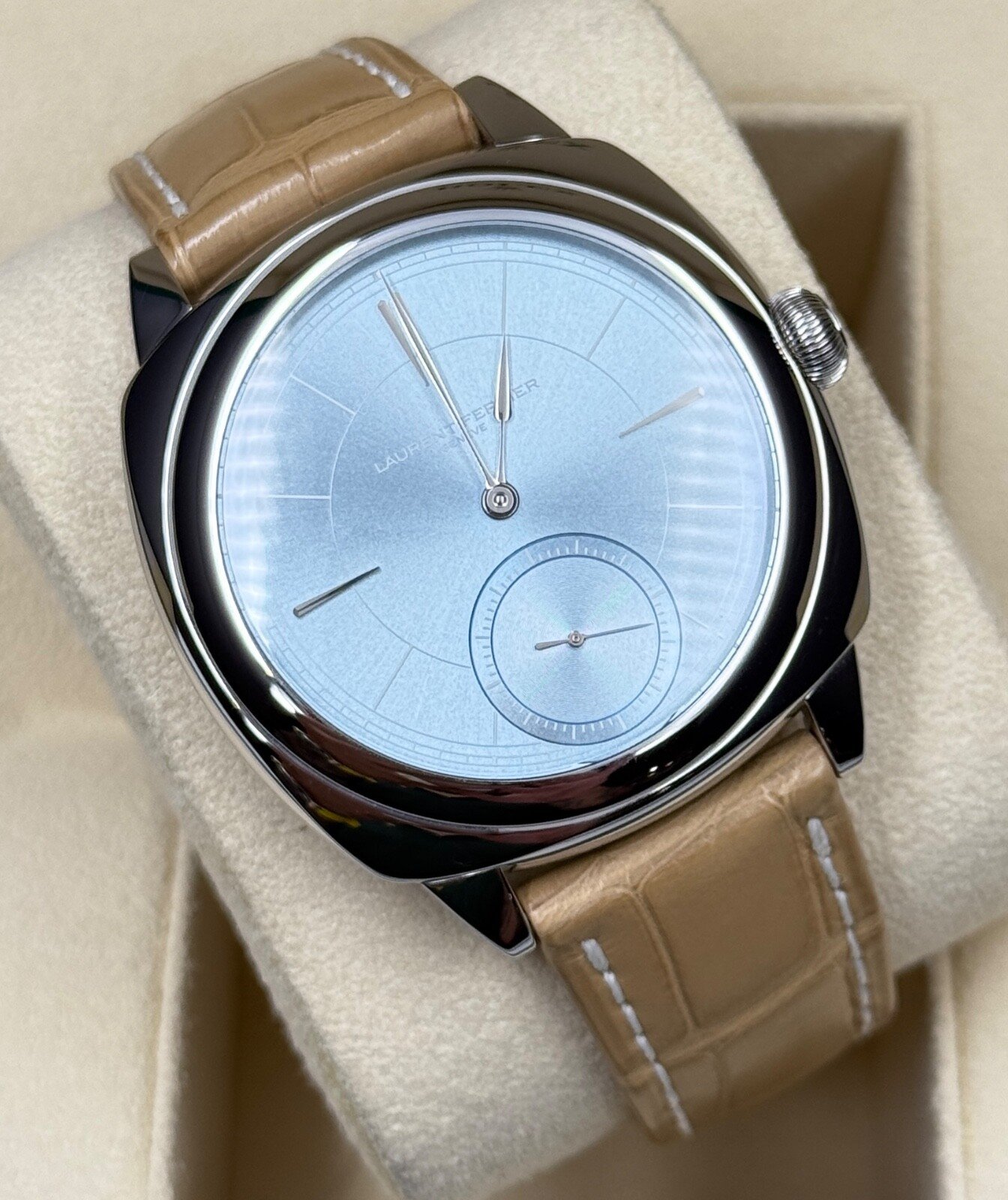 Laurent Ferrier Square Micro Rotor Ice Blue LCF013.AC.CG7