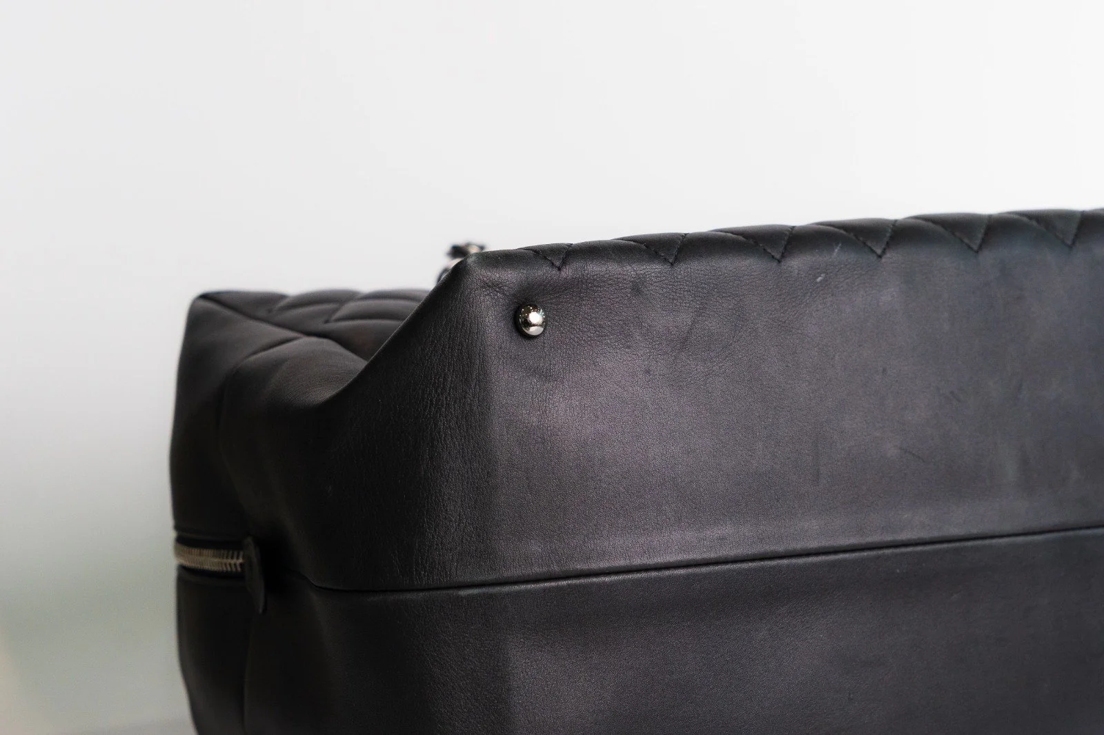chanel-cc-delivery-tote-06.jpg