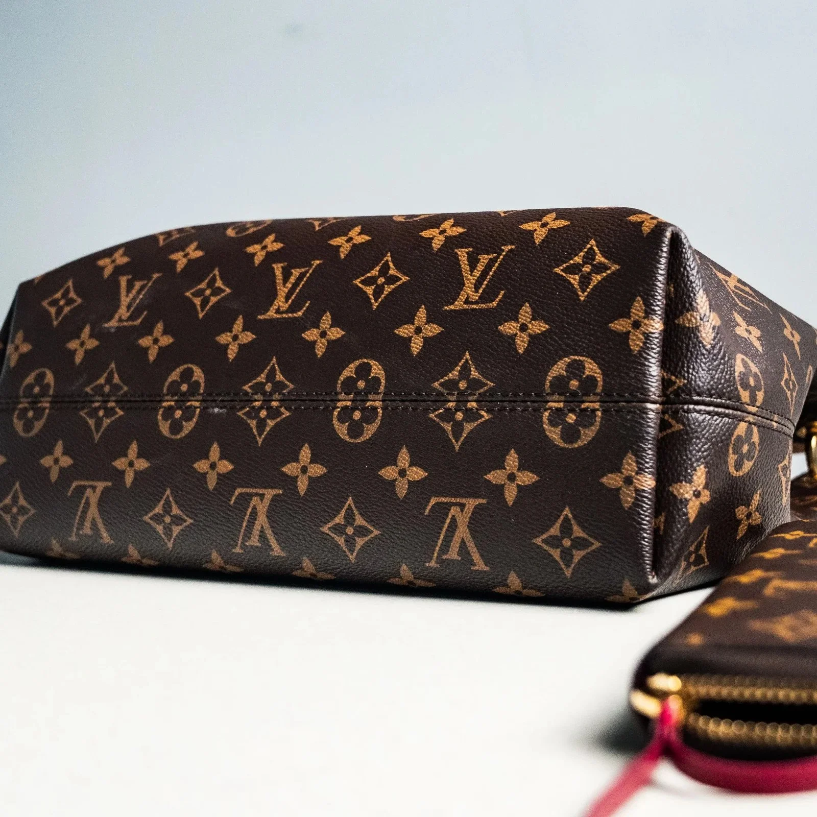 lv-graceful-clemence-wallet-10.jpg