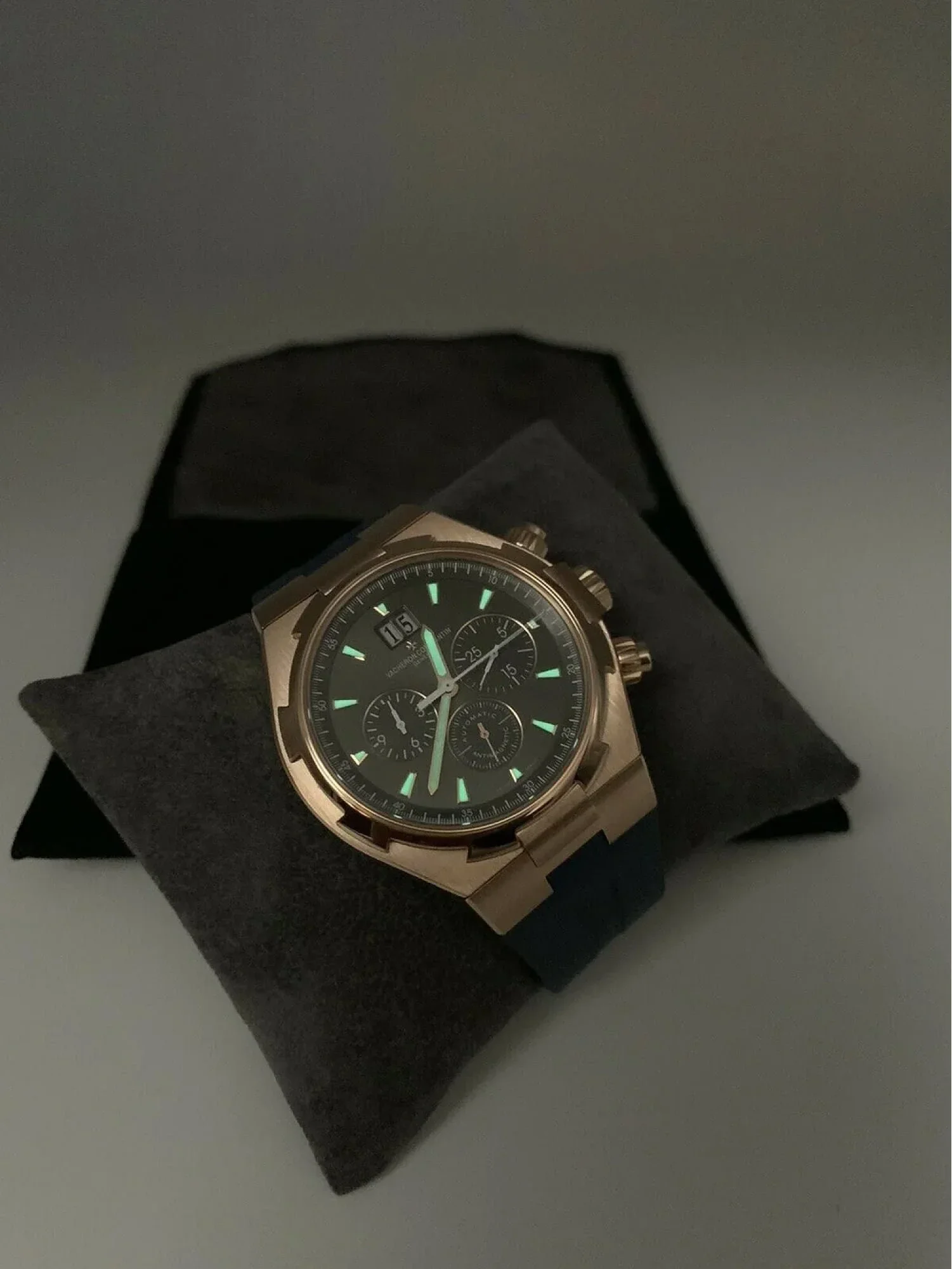 Vacheron+Constantin+Overseas+Chrono+49150+5.webp