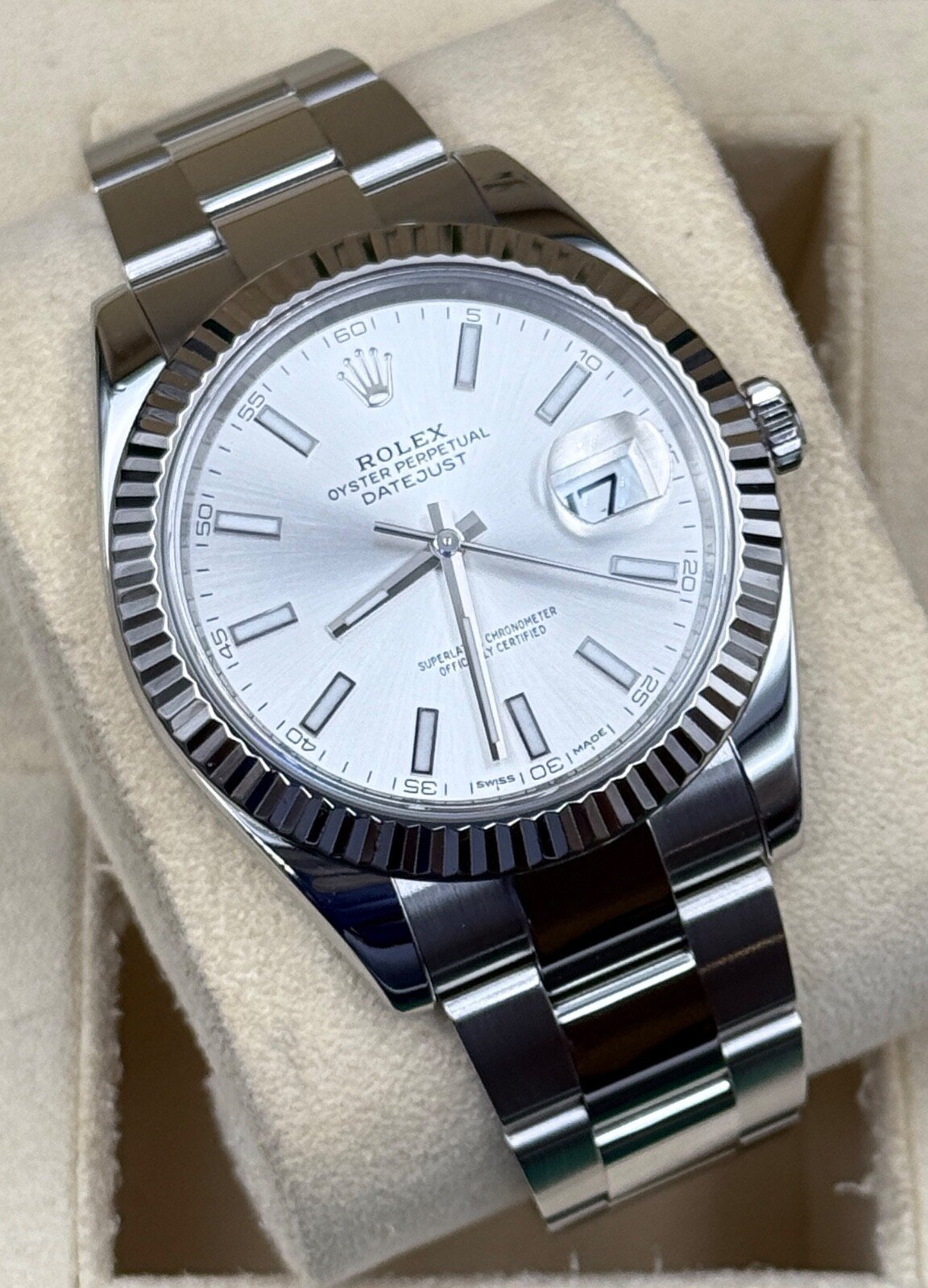 Rolex DateJust 41mm Silver Stainless Steel White Gold Fluted Oyster 126334