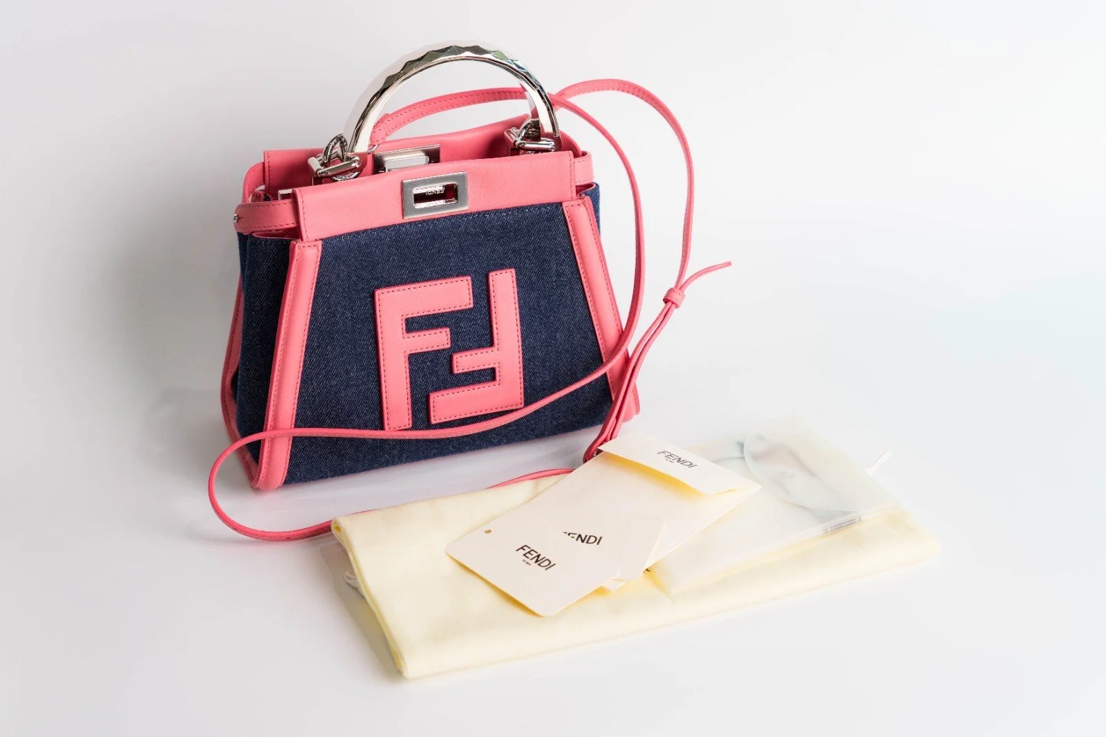 fendi-peekaboo-denim-pink-09.jpg