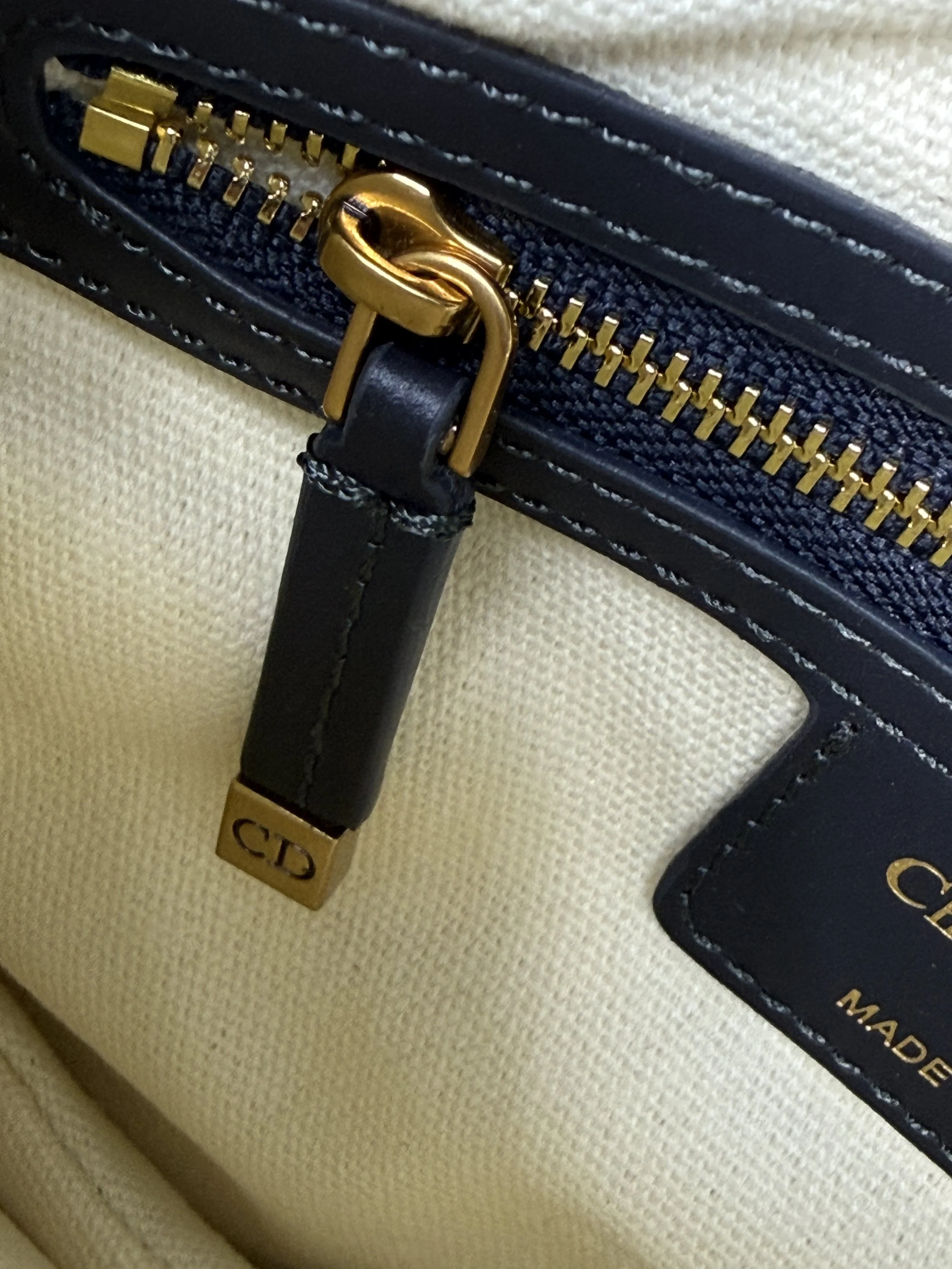 dior-saddle-08.jpg