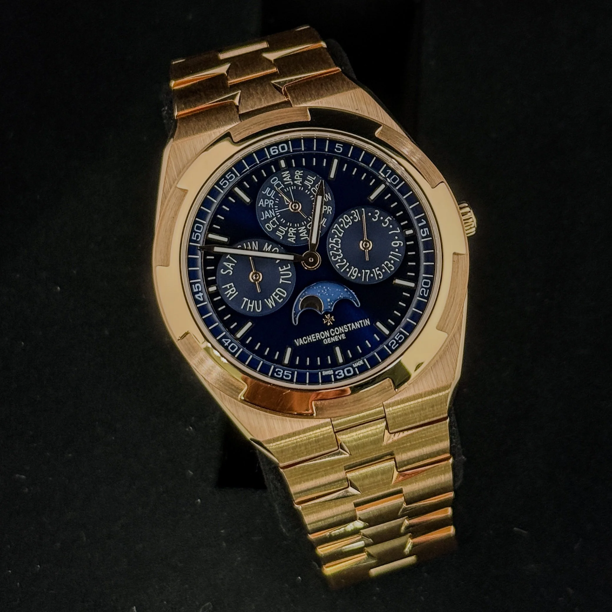 Vacheron Constantin Overseas Perpetual Calendar Rose Gold Blue Dial 4300V
