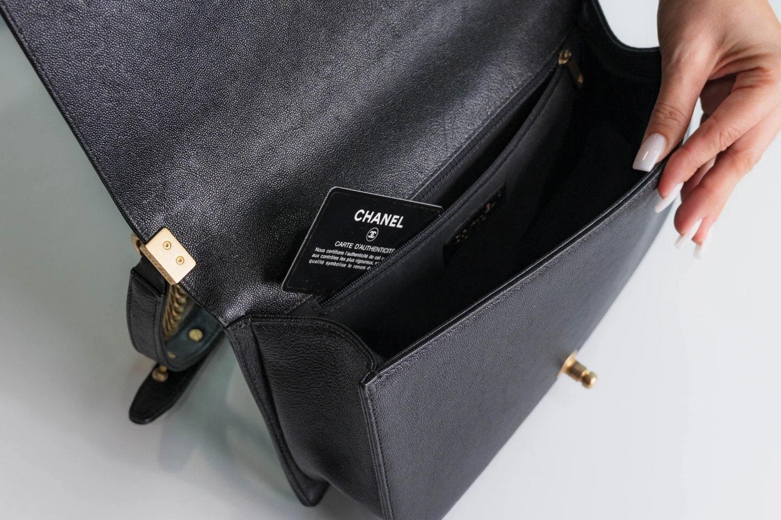 chanel-boy-flap-bag-09.jpg