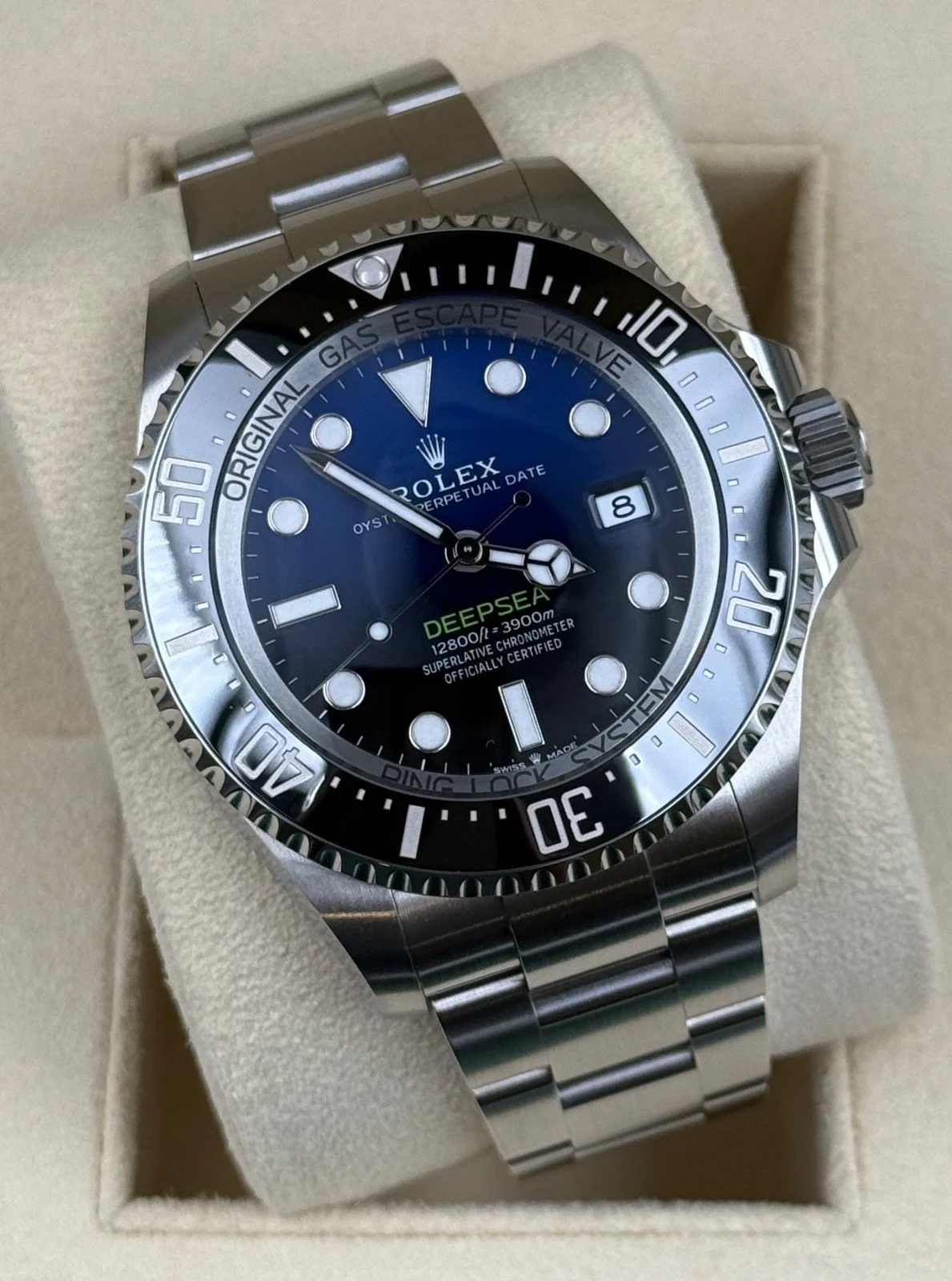 Rolex Sea-Dweller Deepsea James Cameron 136660 Steel 44 MM Blue Dial