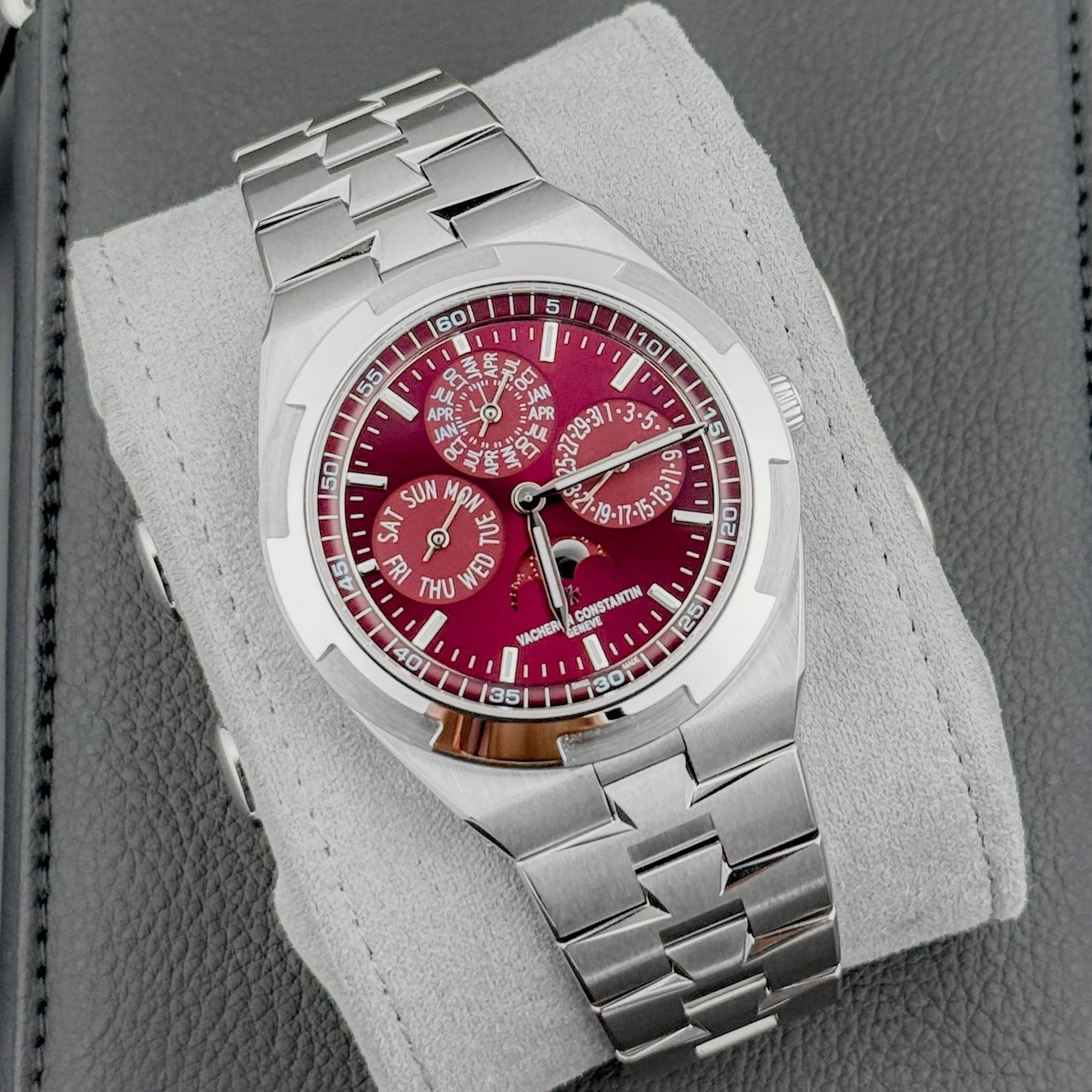 Vacheron Constantin Perpetual Calendar White Gold Burgundy Dial 4300V