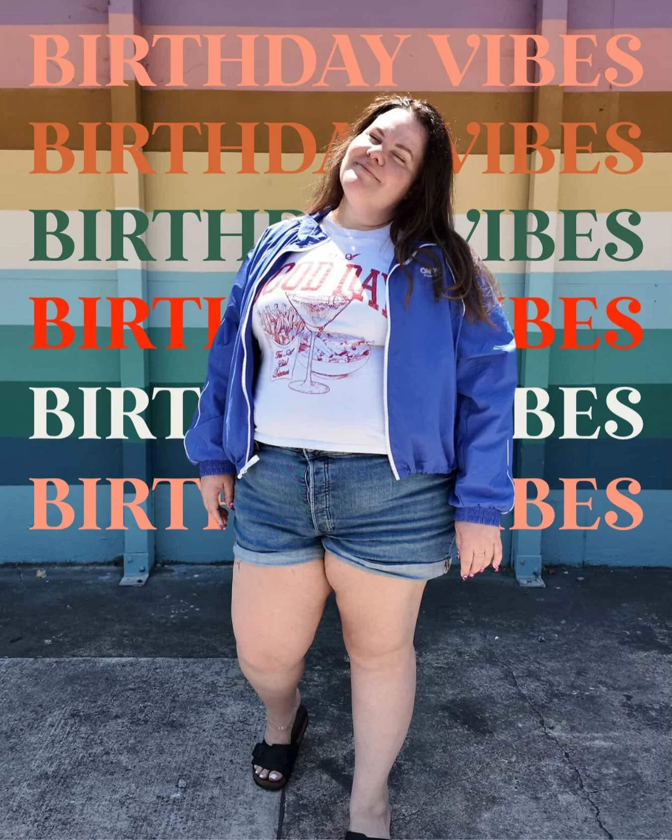 Feeling so thankful as I step into year 42 today ✨💛 
Here&rsquo;s to a year of more growth, good vibes, and creating space to celebrate and love so many beautiful people along the way!! 

Off to celebrate in the best way I know how; Disney and women