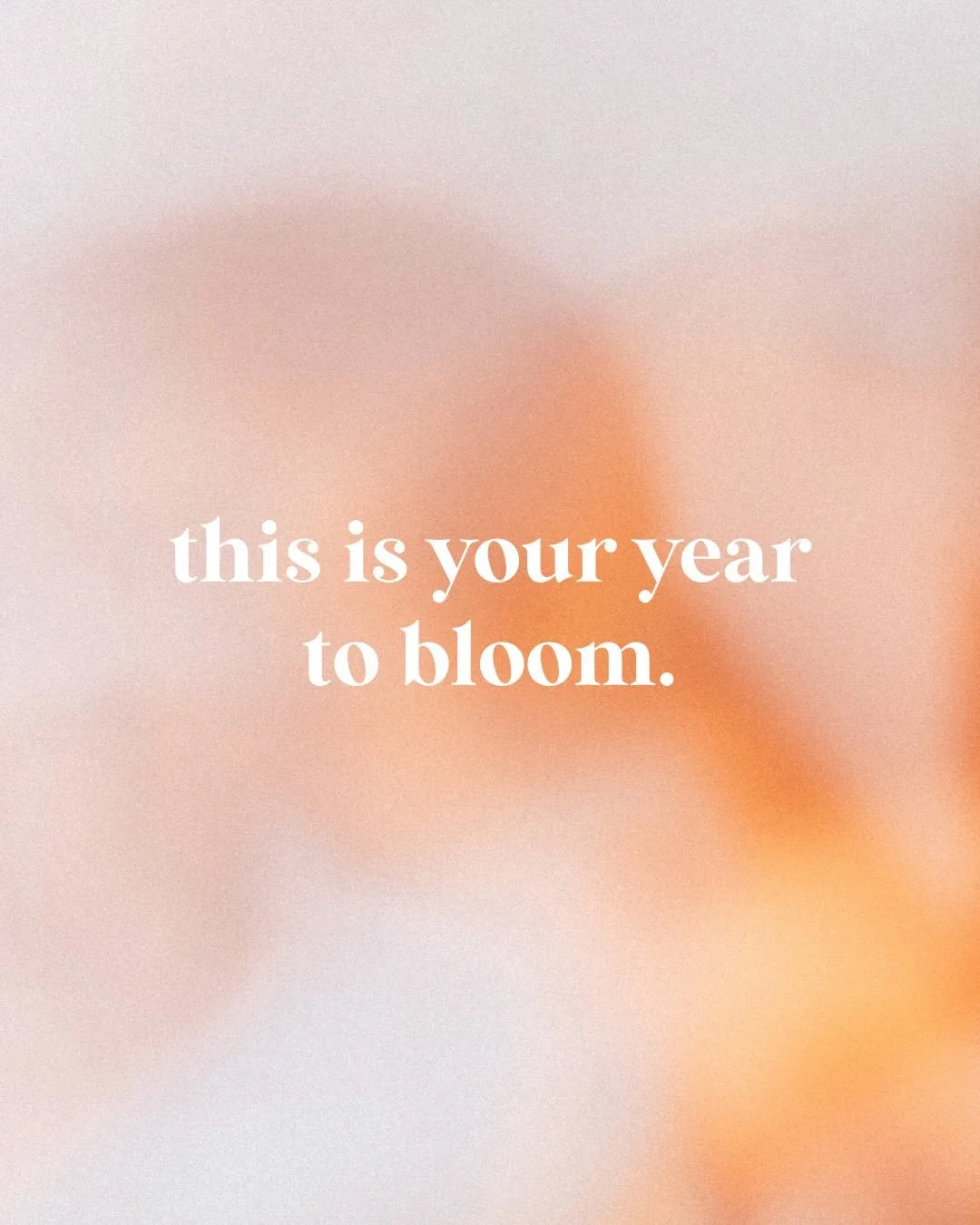 Happy Tuesday, peachies!! ☀️ spreading some good vibes and love your way!! This is your year!! 

What are your goals/dream/ambitions?! ⬇️