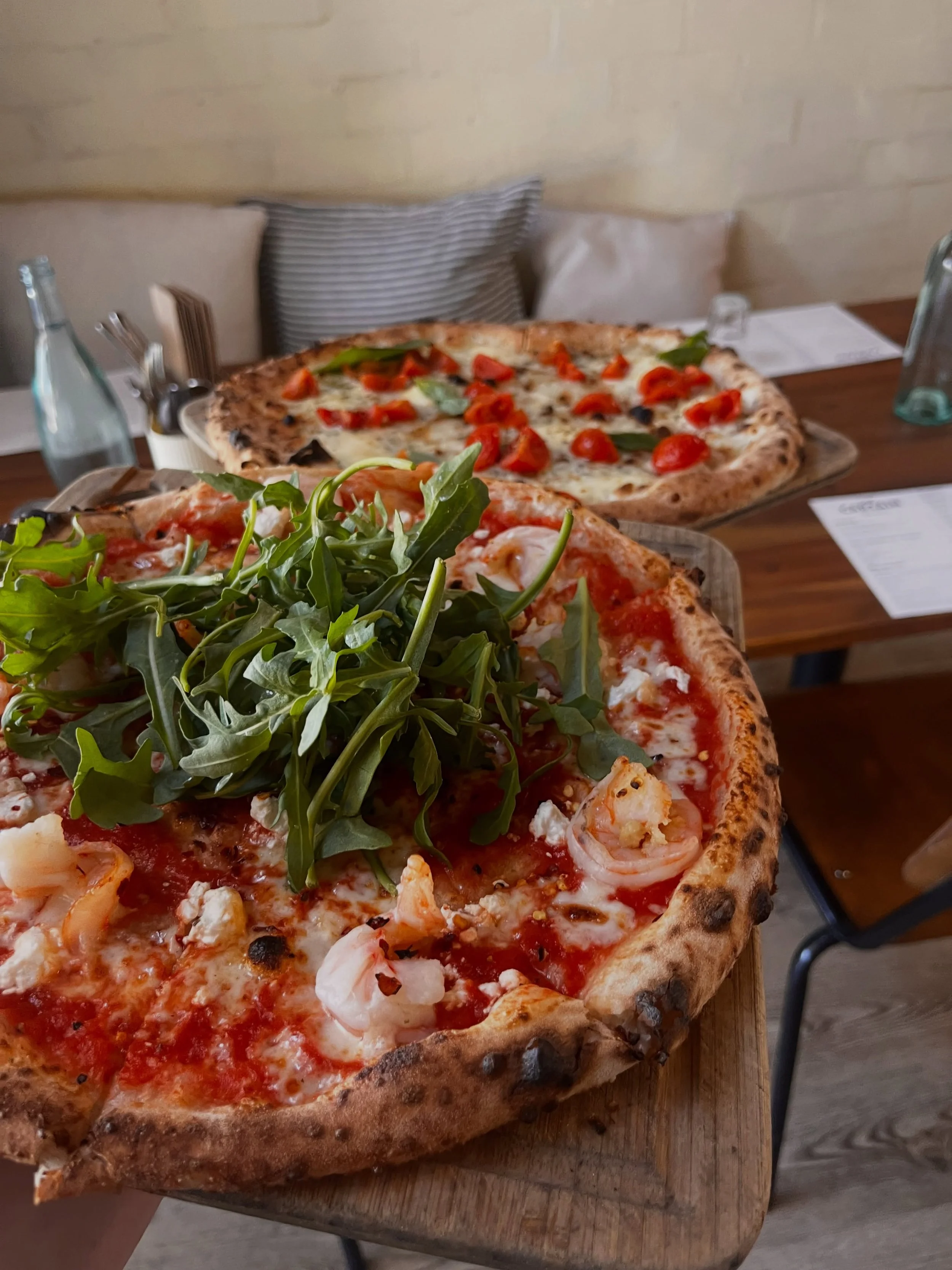 Lemon &amp; Garlic Prawn - it&rsquo;s been a long time favourite! With the hit of chilli, salty feta, those garlicky prawns and lemon dressed rocket to top it off&hellip;.It sure is delicious.
Some of our customers have been so loyal to this pizza ov