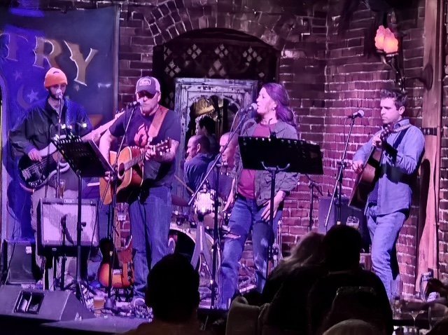 Listen — Dryland Band