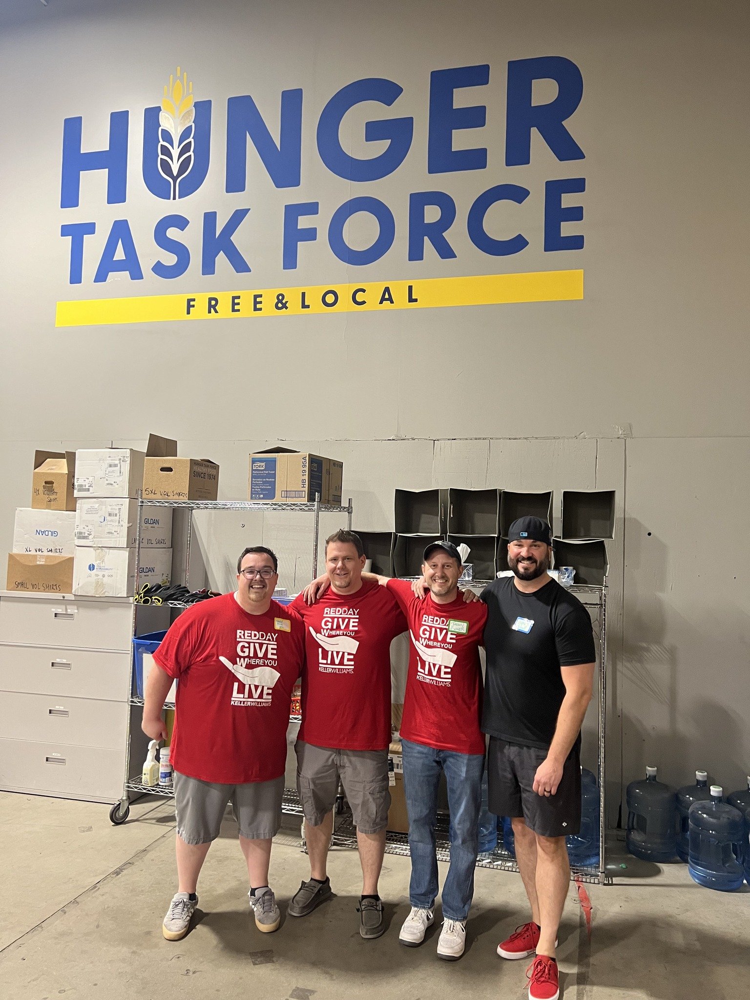 What a great experience volunteering at Hunger Task Force, Inc.! It was wonderful to be able to participate in Red Day with the Southeastern WI branches of Keller Williams and to give back to our community - thank you for inviting us!

#KWRedDay #you