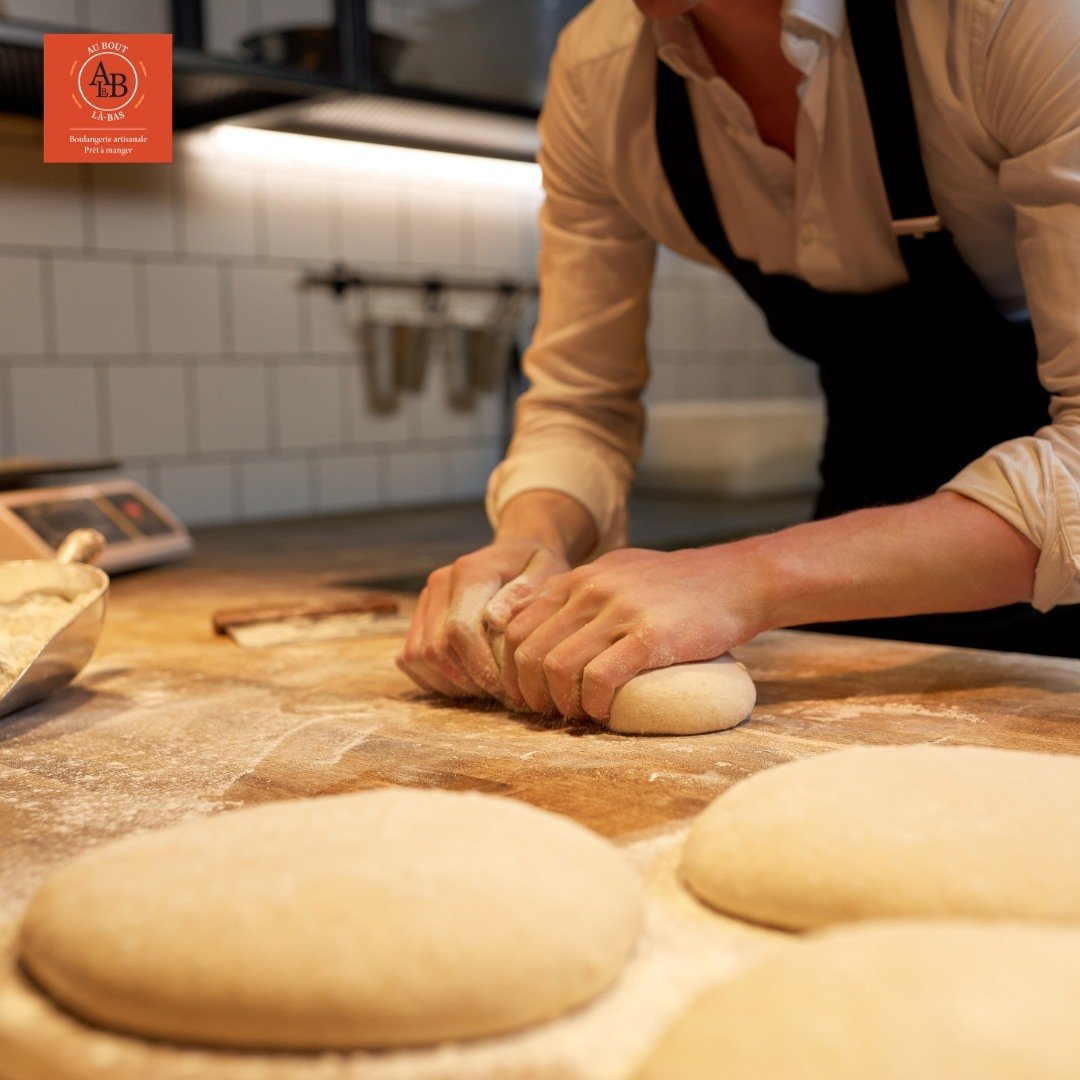 Du four &agrave; votre table, la perfection est notre promesse. D&eacute;couvrez une nouvelle dimension de la boulangerie. 
🍞 
From the oven to your table, perfection is our promise. Discover a new dimension of bakery.