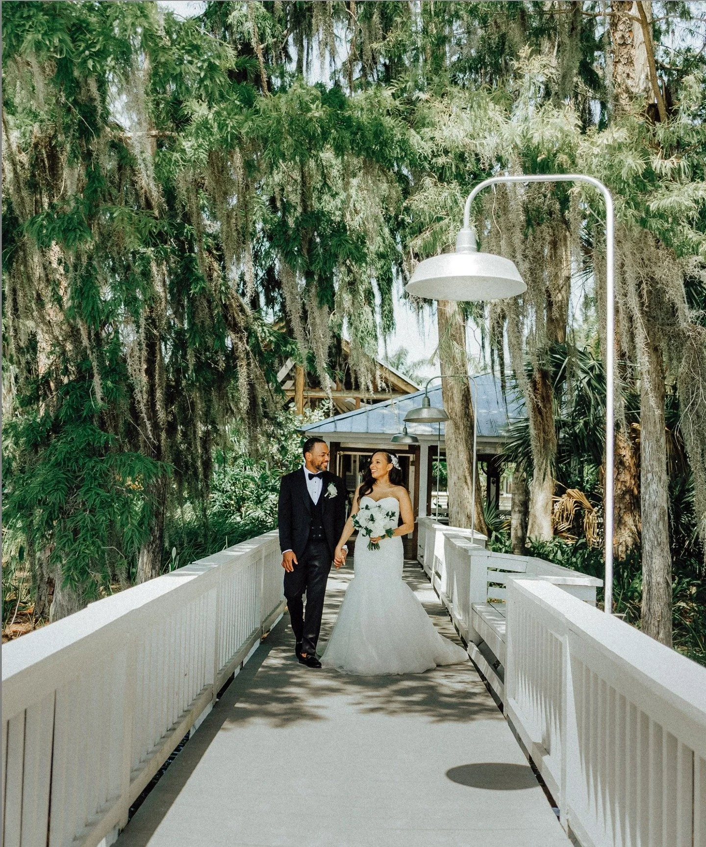🙏💓 www.CASTALDOstudio.com Weddings :: Photo :: Cinema 😍 Alyssa and Edward 😍 #paradisecoveorlando #paradisecove :: @cecily_castaldo 💓 @paradisecoveorlando 💓 @durkeen 💓 Paradise Cove Orlando 💓 @xclusivedeejays 💓 @bohotruckorlando