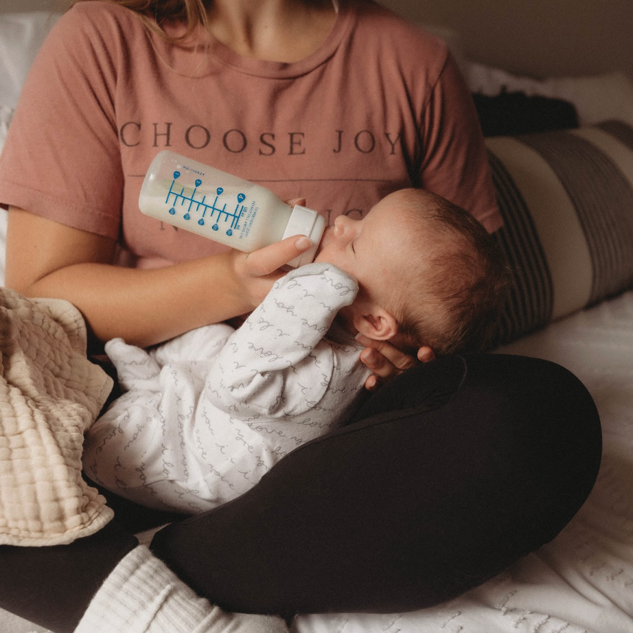 Inside a Night Shift With a Postpartum Nurse