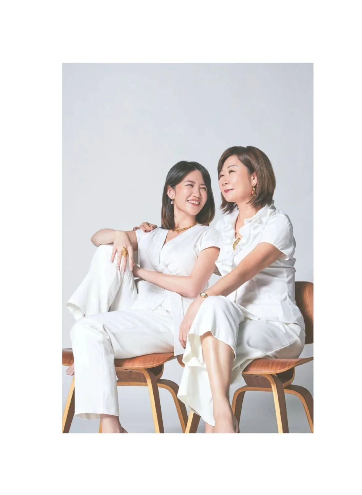 Hair and makeup by The Suburbs Studio for MU/SE publication