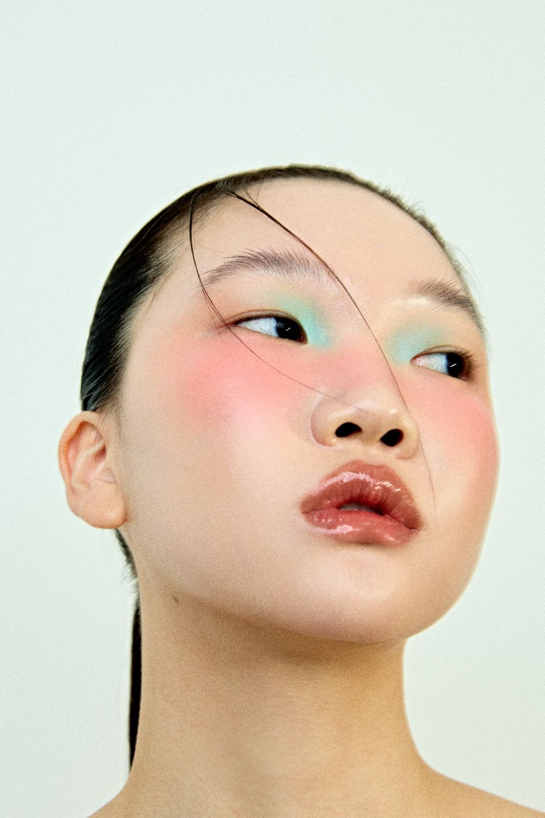 Hair and makeup by Nicole Ang of The Suburbs Studio