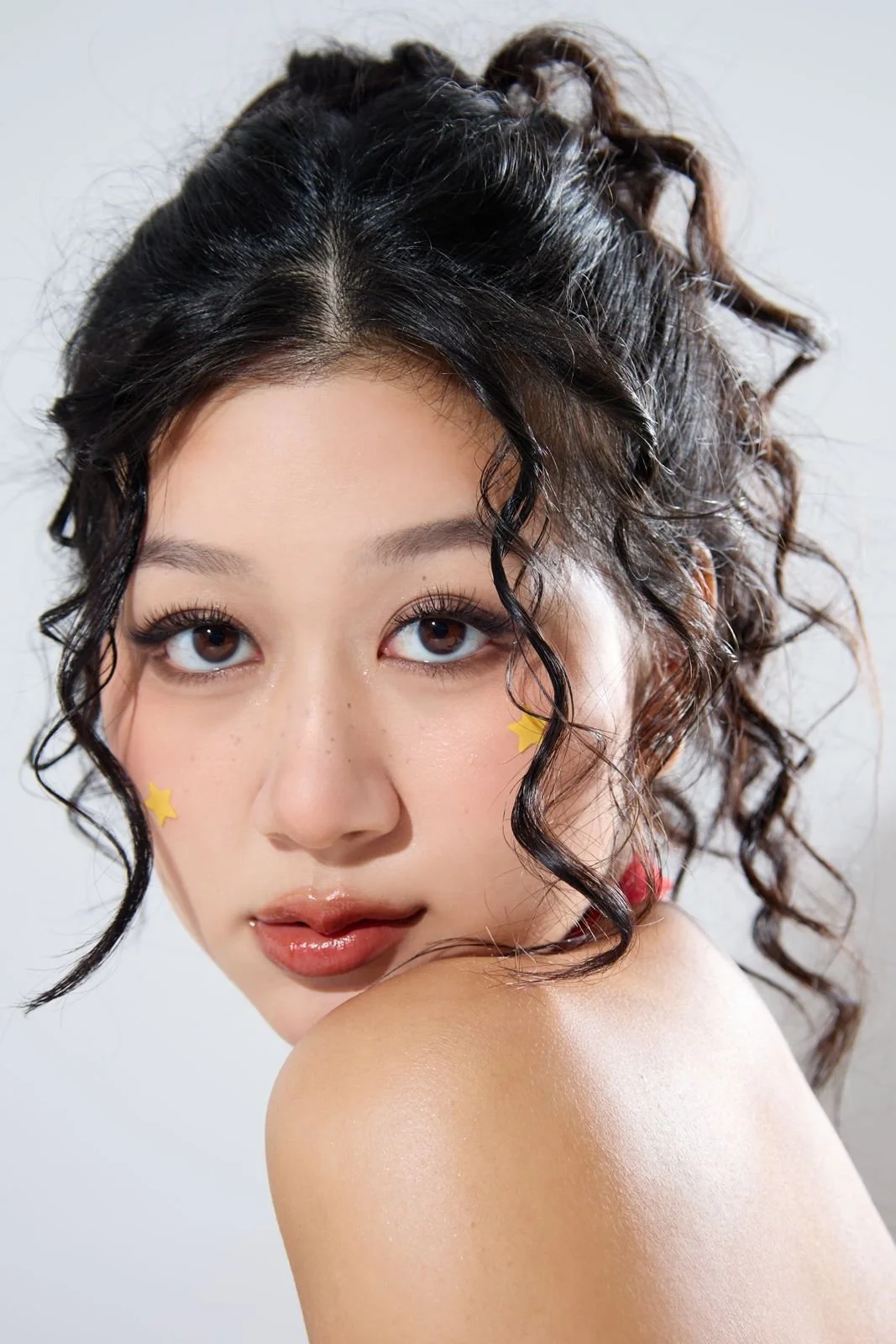 Chloe Liem hair and makeup by Kat Zhang of The Suburbs Studio