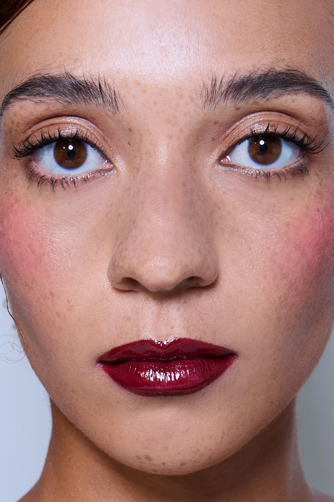 Hair and makeup for Zara Fraser by Sveta Klyn of The Suburbs Studio