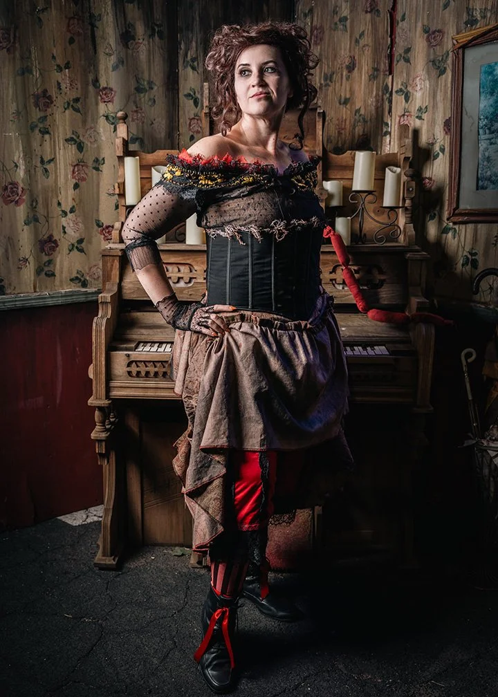 Cosplay Mrs Lovett Sweeney Todd.jpg