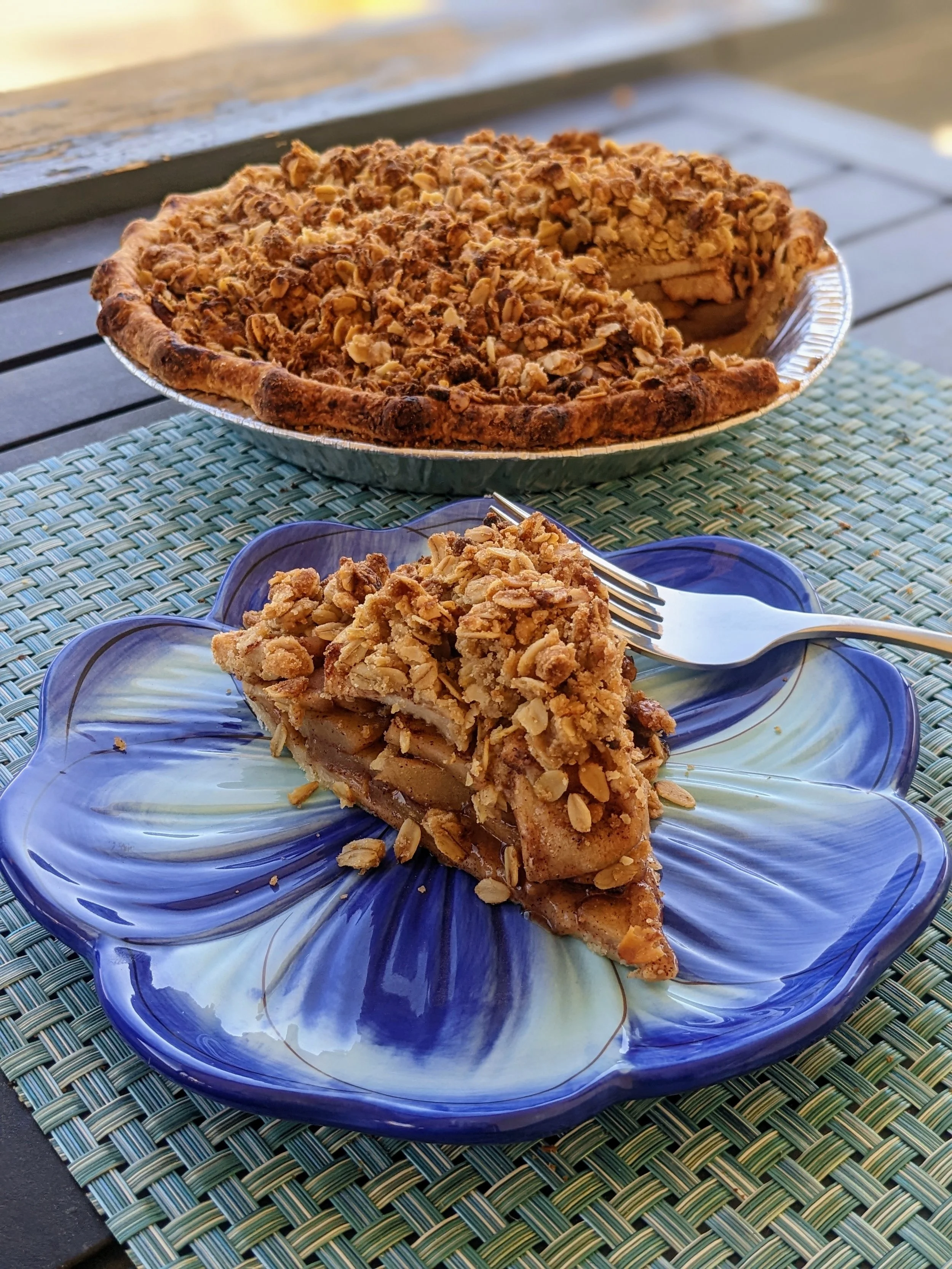 apple crumble slice.jpg