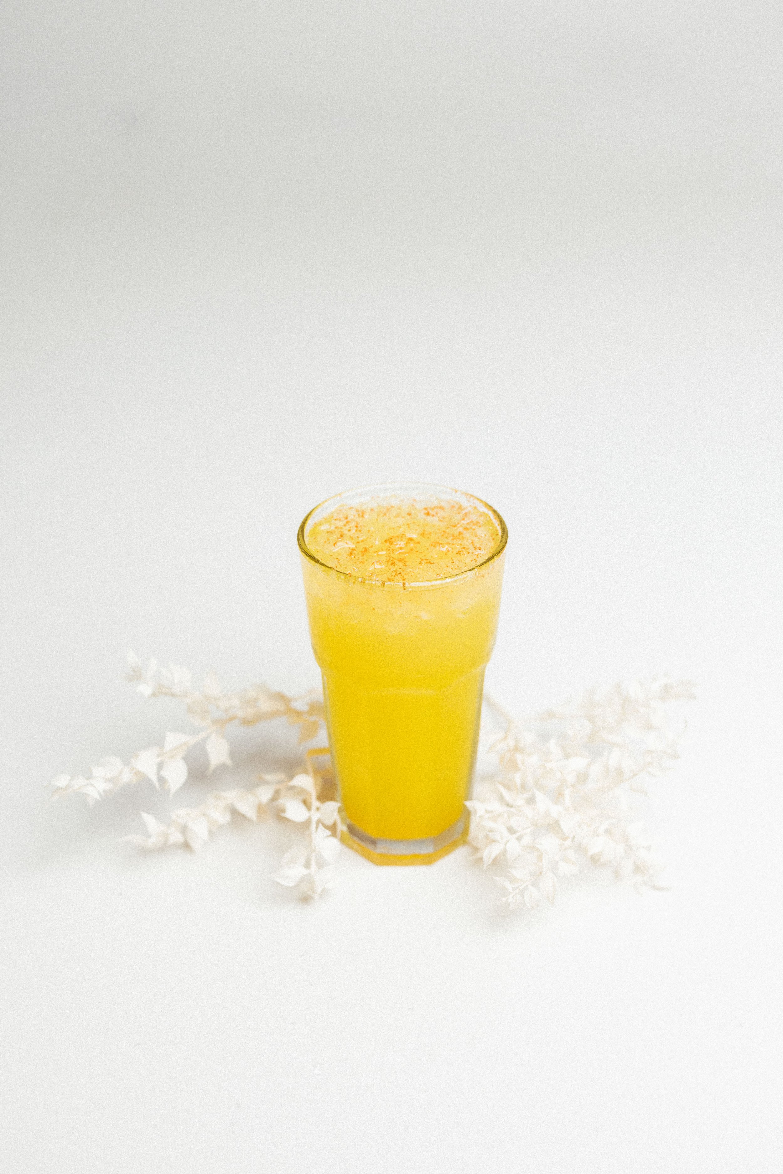 Spicy Tumeric Fizz