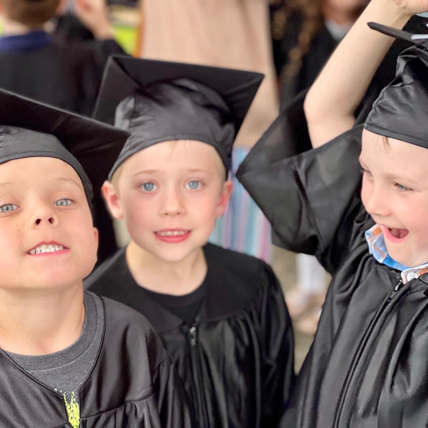 Last night we had 28 Little Roots students graduate! Our largest graduating class so far. We are so proud of each and every one of them! 👩🏼&zwj;🎓🖤🌱🧑🏼&zwj;🎓🤍