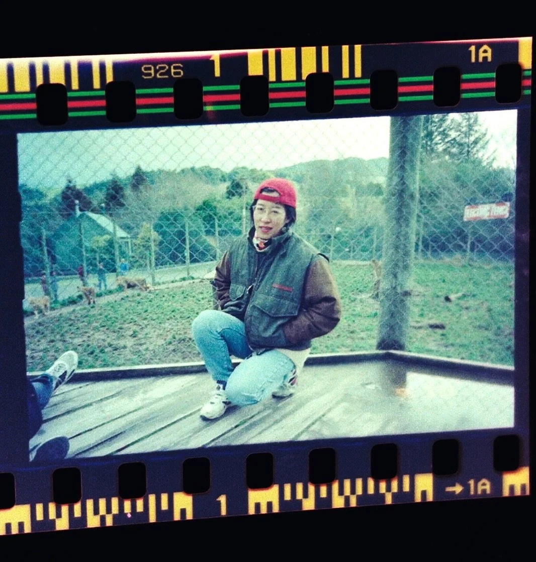 before we left for China we had to pack my house of 8 years and put everything into a storage unit. we left with our cameras and 2 suitcases and and have been living out of it for the past couple months. both mum and I are such maximalists, so to do 