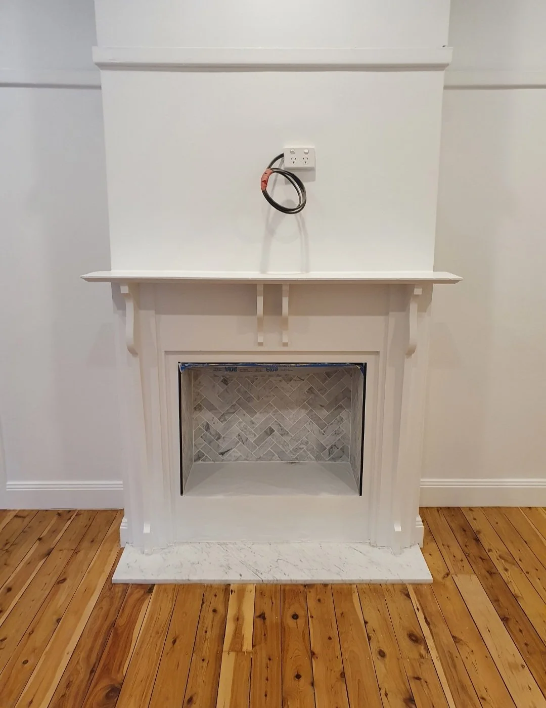 fireplace 5.jpg