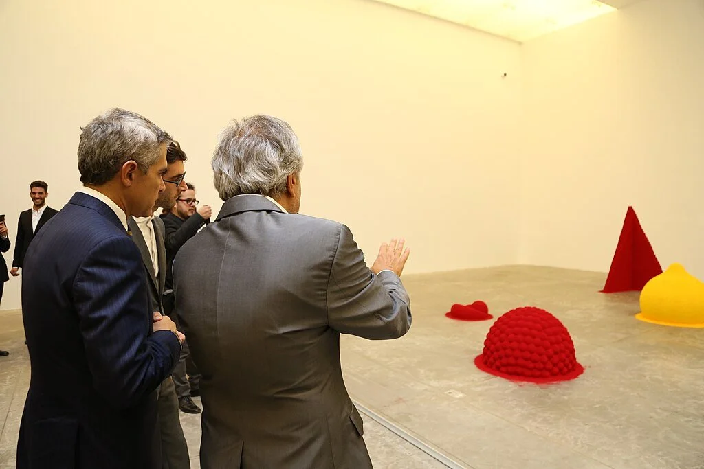 Sguardi, catene e libertà