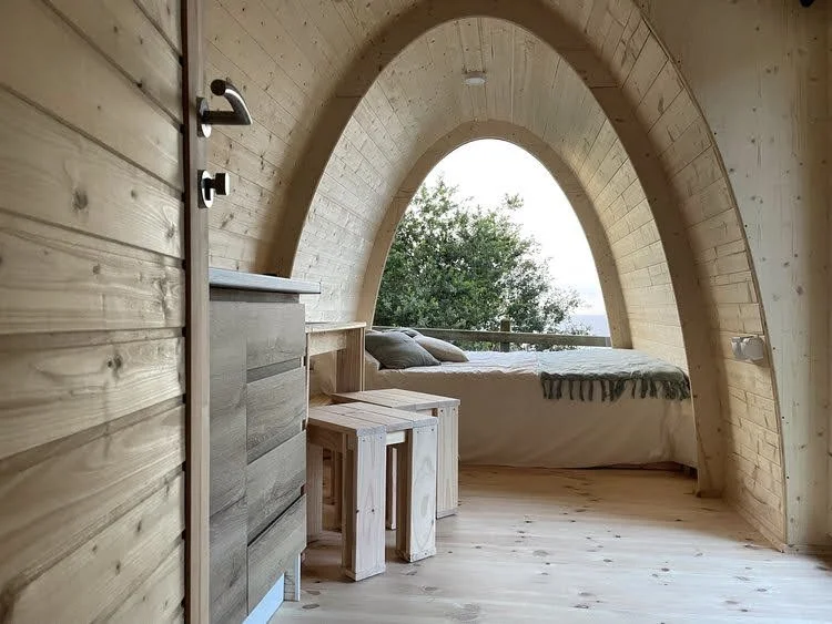 CampingSantaElena-Mutriku-camping-glamping-GreenPod-POD-Sauna-nature-glamour-terrace-terraza-muntador-mountain-madera-wood-Wild-worker(2).jpeg