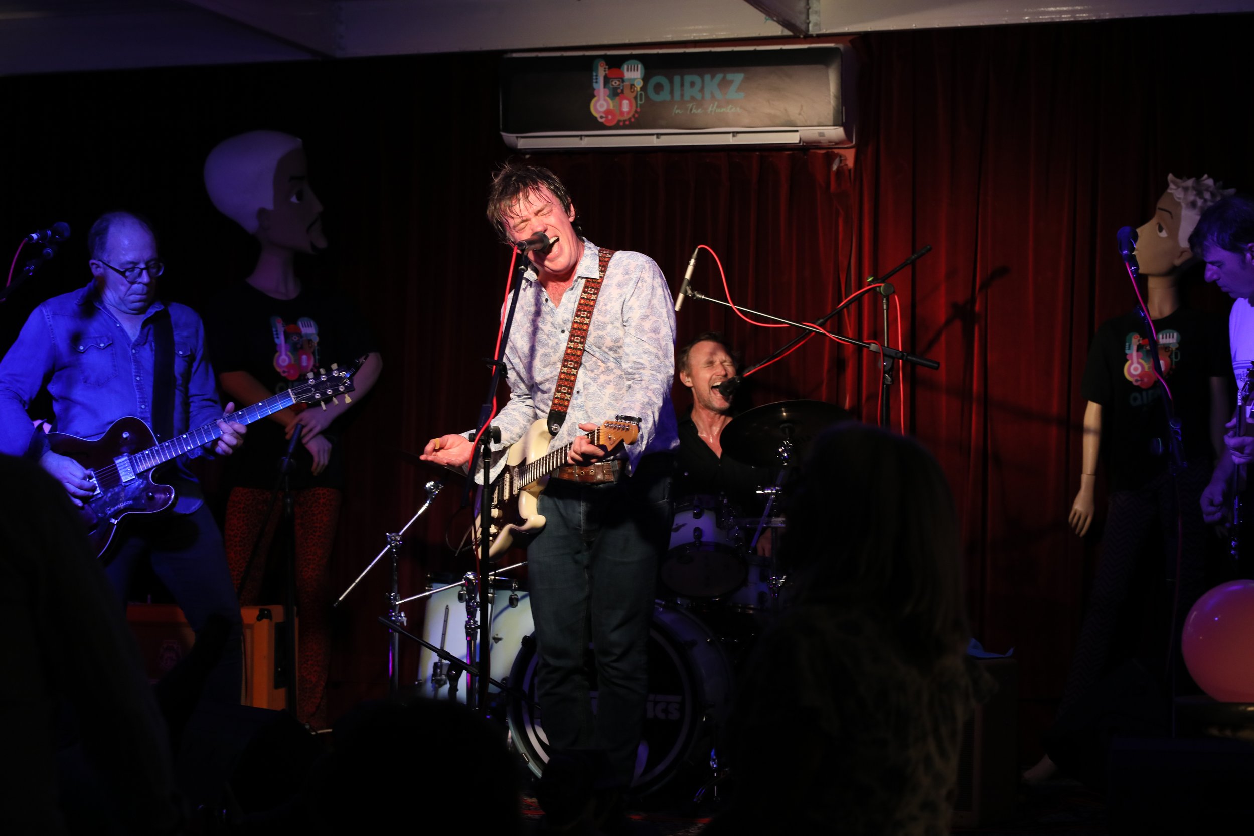 Qirkz in the Hunter, Live Music