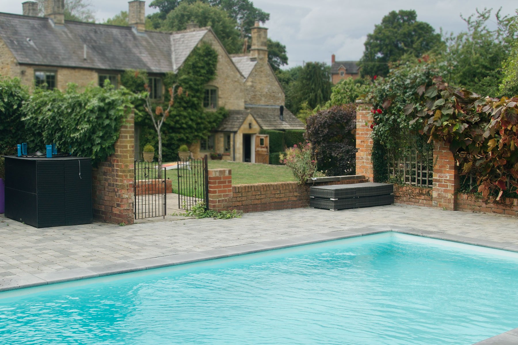 pool-3.jpg