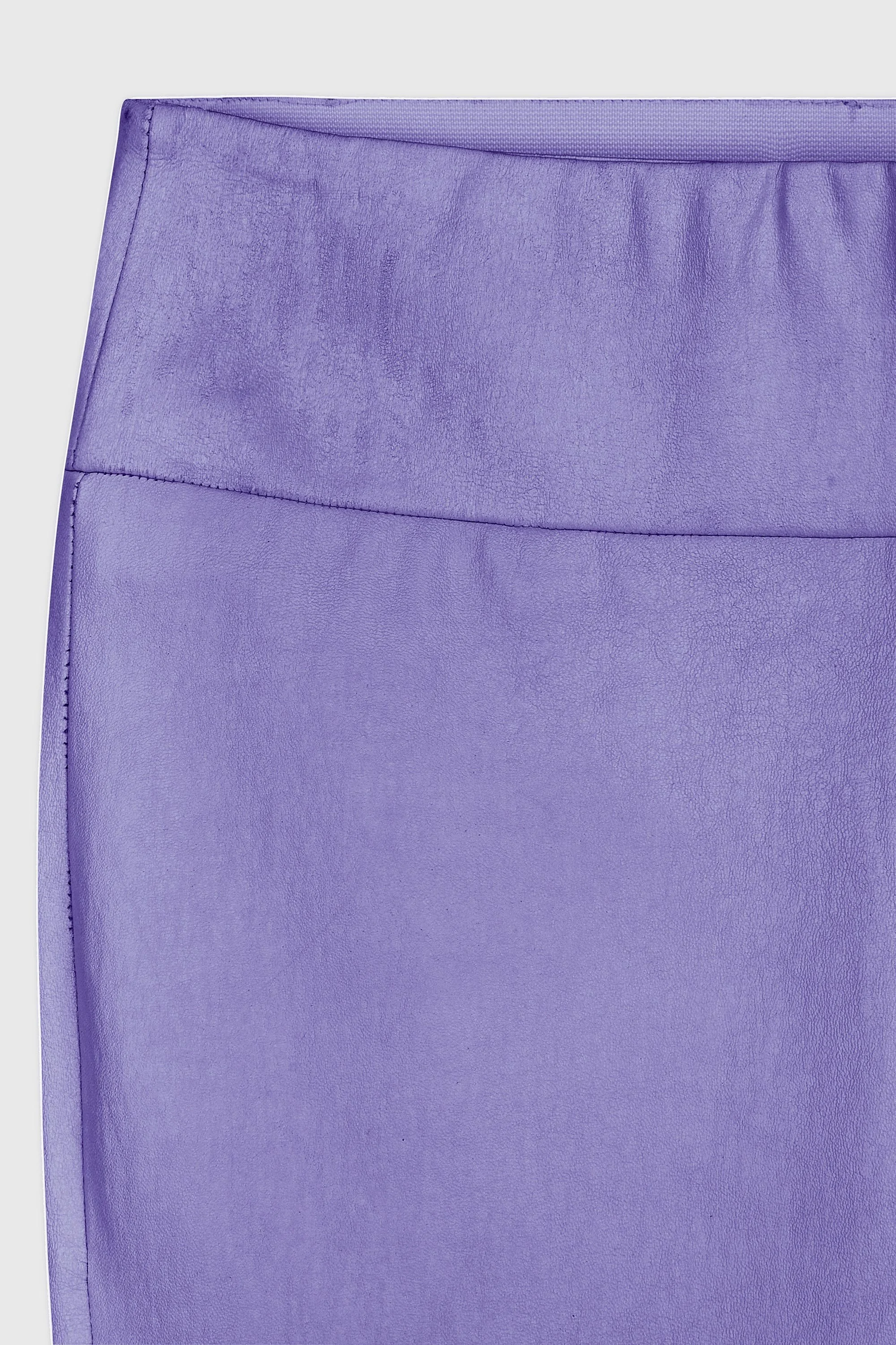 Lederhose mit Kick_viola_detail.jpg (Kopie)