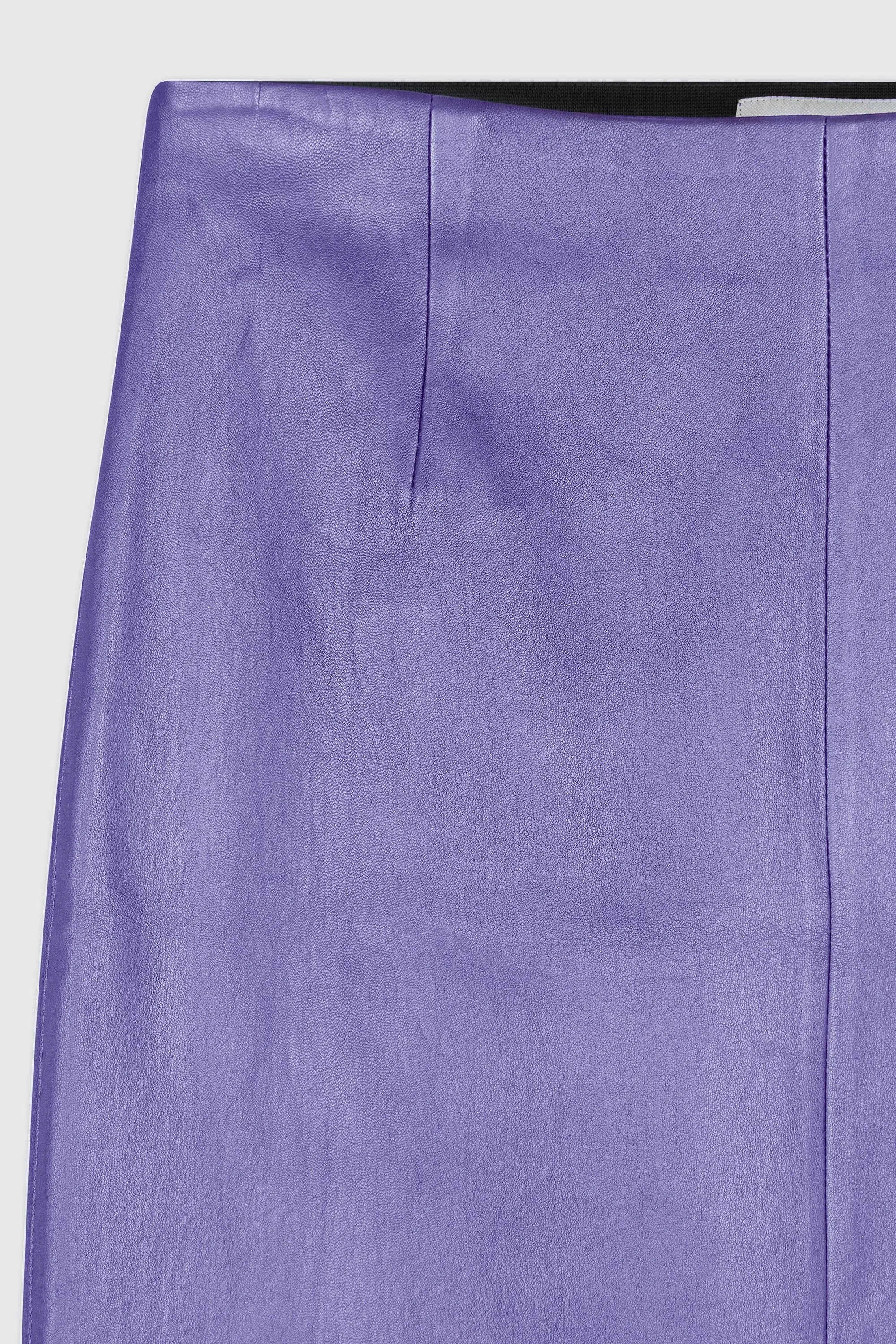 Langer Bleistiftrock aus Leder_viola_detail.jpg