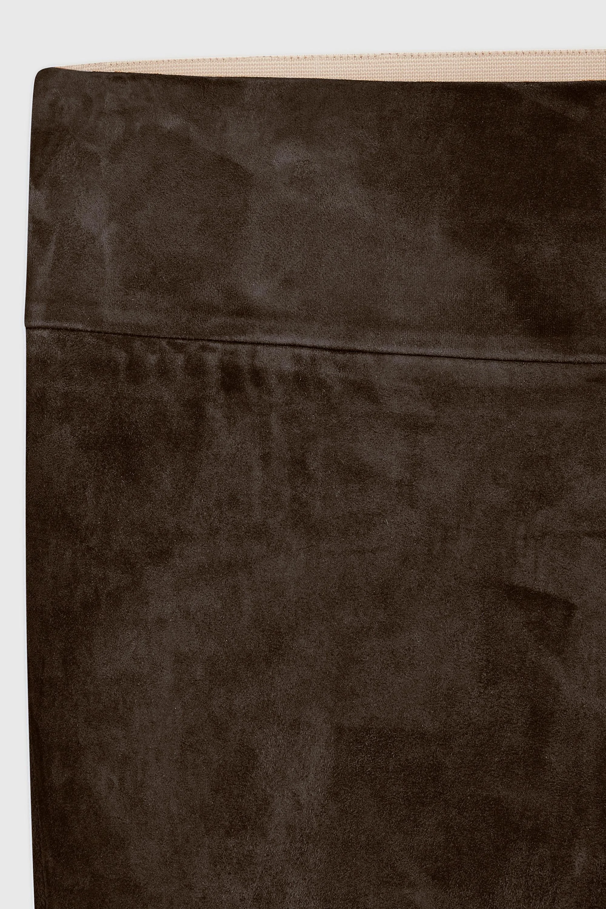Enge Wildlederhose_flint_detail.jpg