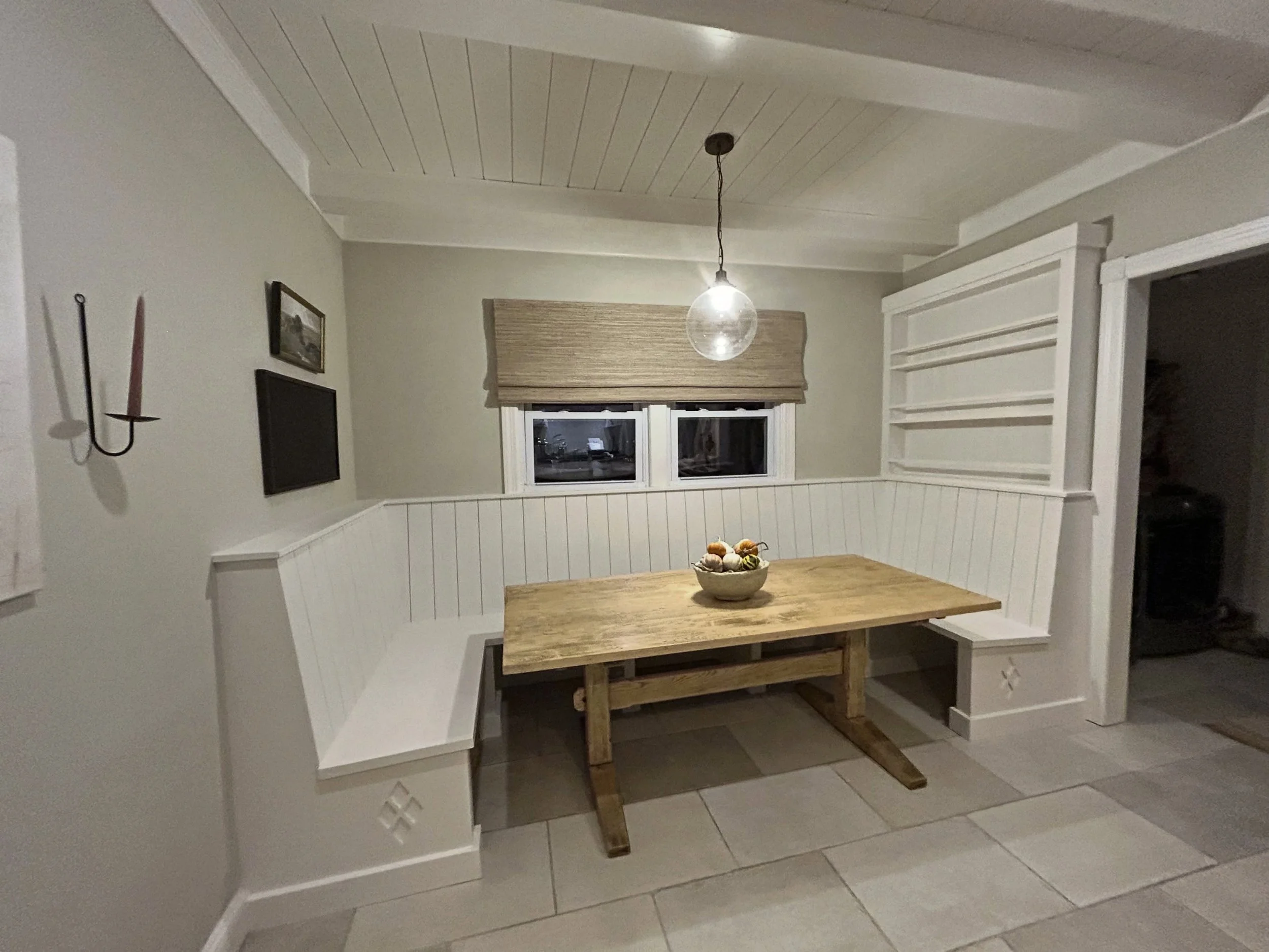 Custom built‑in seating that makes every corner useful, comfortable, and good‑looking.