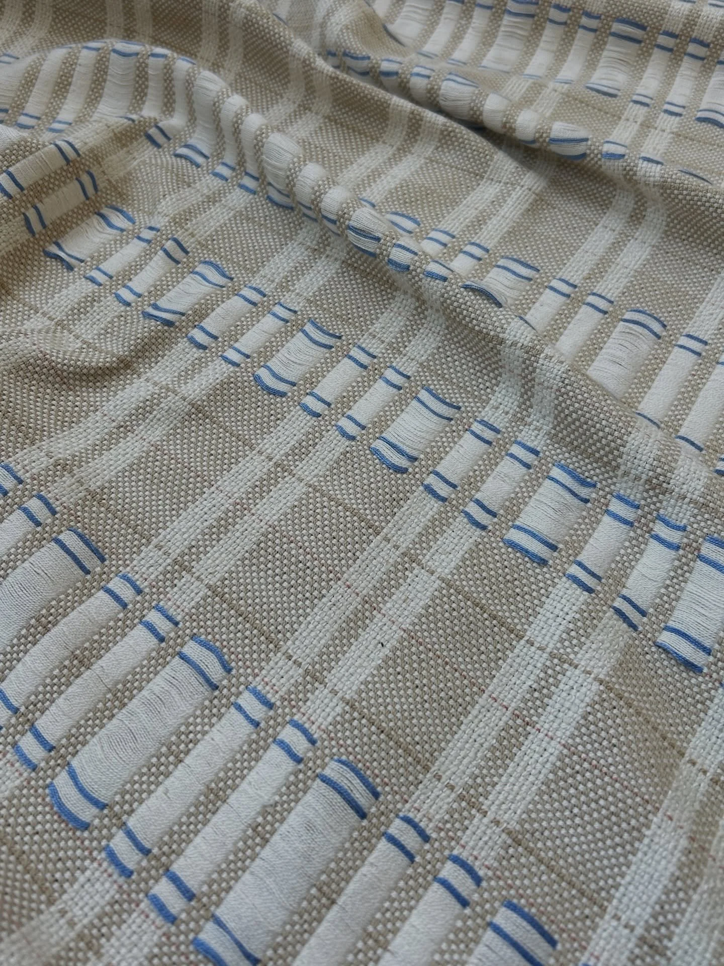 A closer look at this bespoke cloth woven for the incredible team at @kenfulkinc over in New York.

Around 30m handwoven in organic cotton, wool, silk &amp; rayon