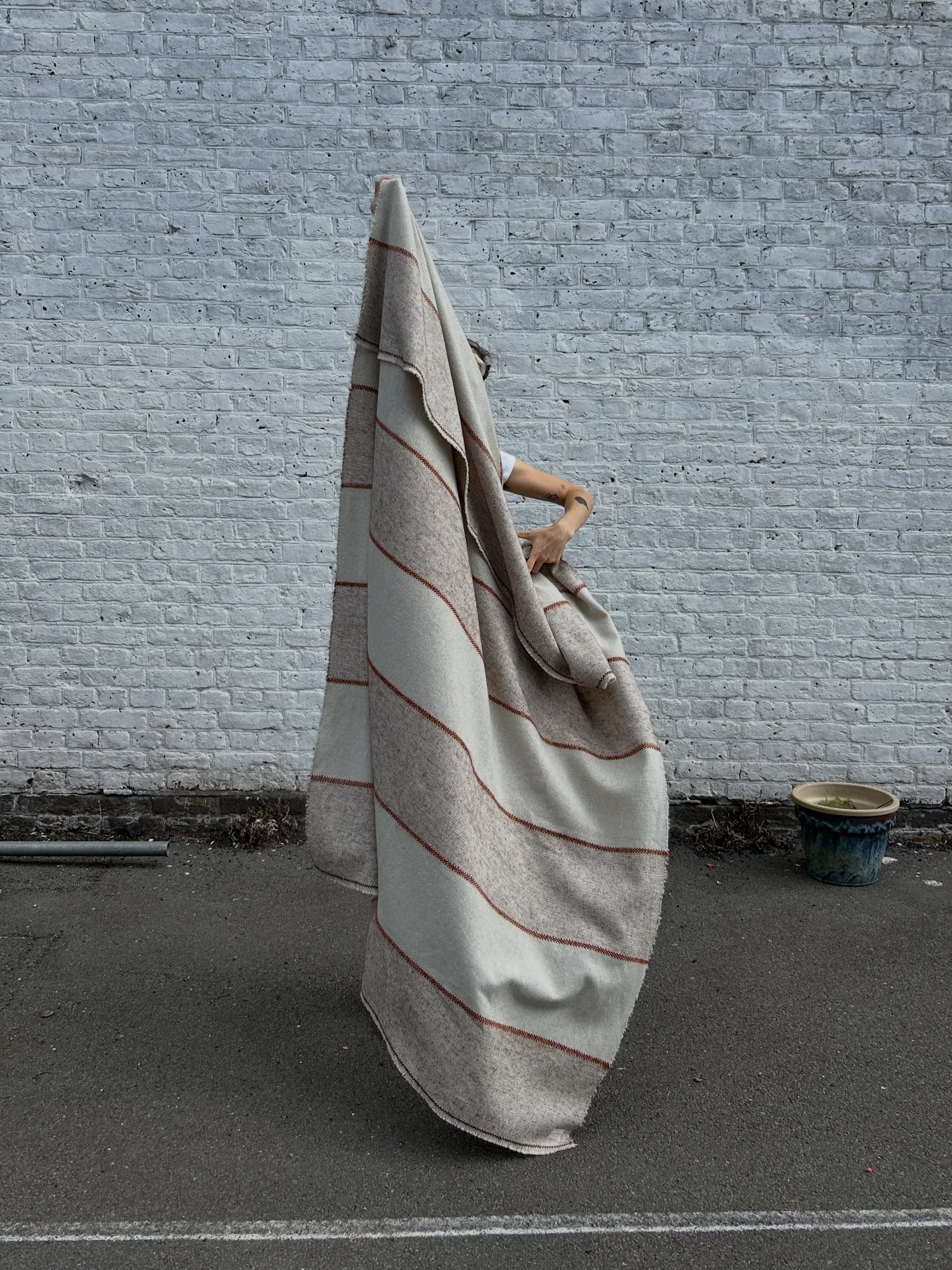 Still trying to master the art of photographing the big work&hellip;

Stria throw, handwoven in the softest lambswool &amp; silk mohair