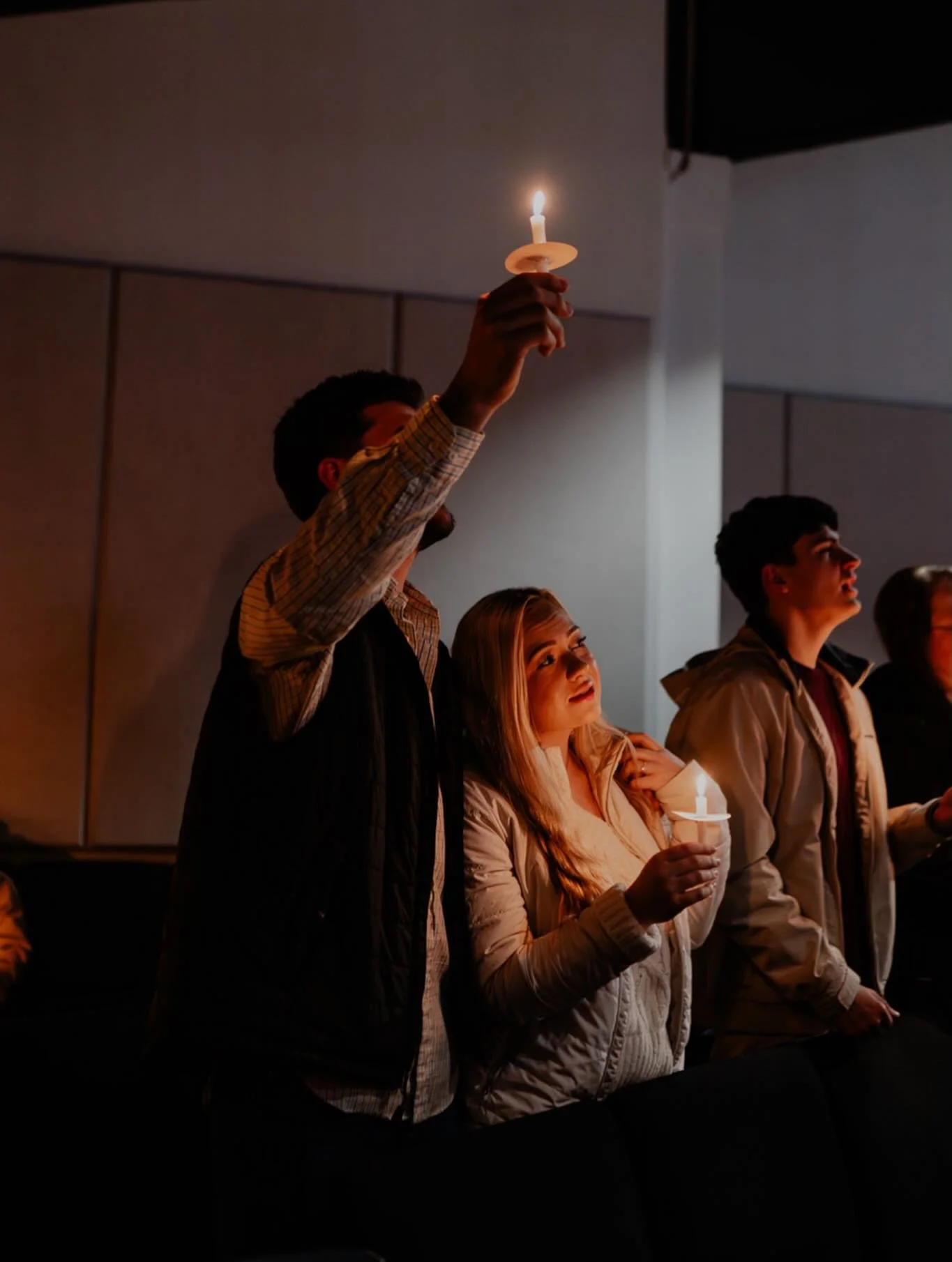 Sunday morning we took time to remember the miracle of Jesus coming into the world.
Through worship and candlelight, our hearts were drawn back to the hope and peace found in Him.
What a gift it was to gather together and end the year centered on His