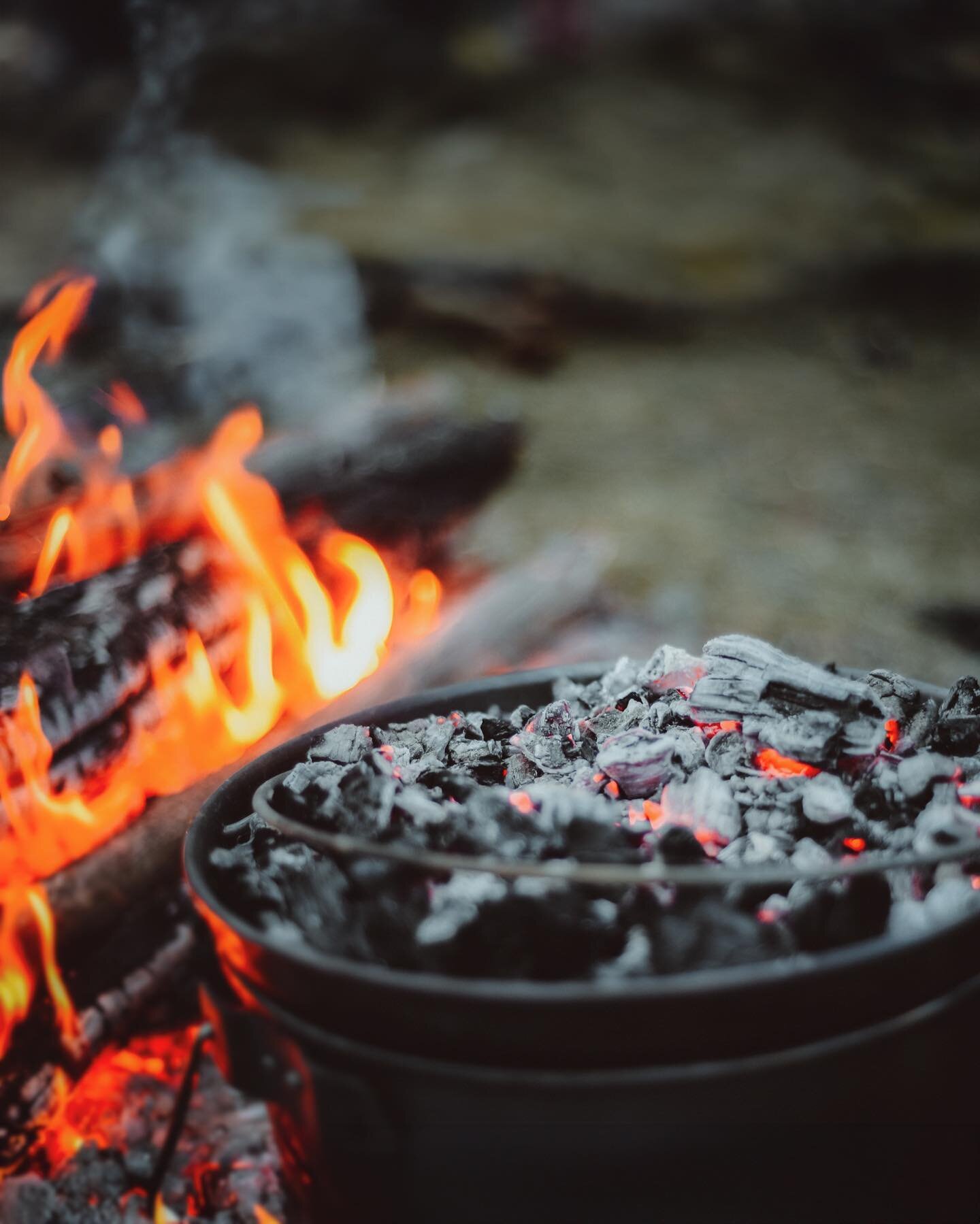 winter camp ovens go hard &bull; 6.09pm

#camping #nswcamping #visitnsw #australia #nswnationalparks #campoven #campingvibes #photographylovers
#forestbathing #forests #jungle #bush #photography #photo #photooftheday📷 #canyoning #sony #sonya7iii #so