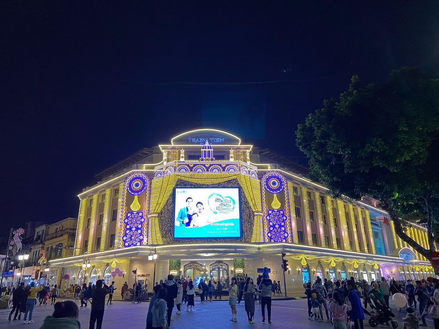 Hanoi is festive, especially at this time of year. Something I&rsquo;ve missed the last couple of years is the celebratory atmosphere around Hoan Kiem Lake in December. Street theater, food galore, mini electric cars for kids, major streets closed ar